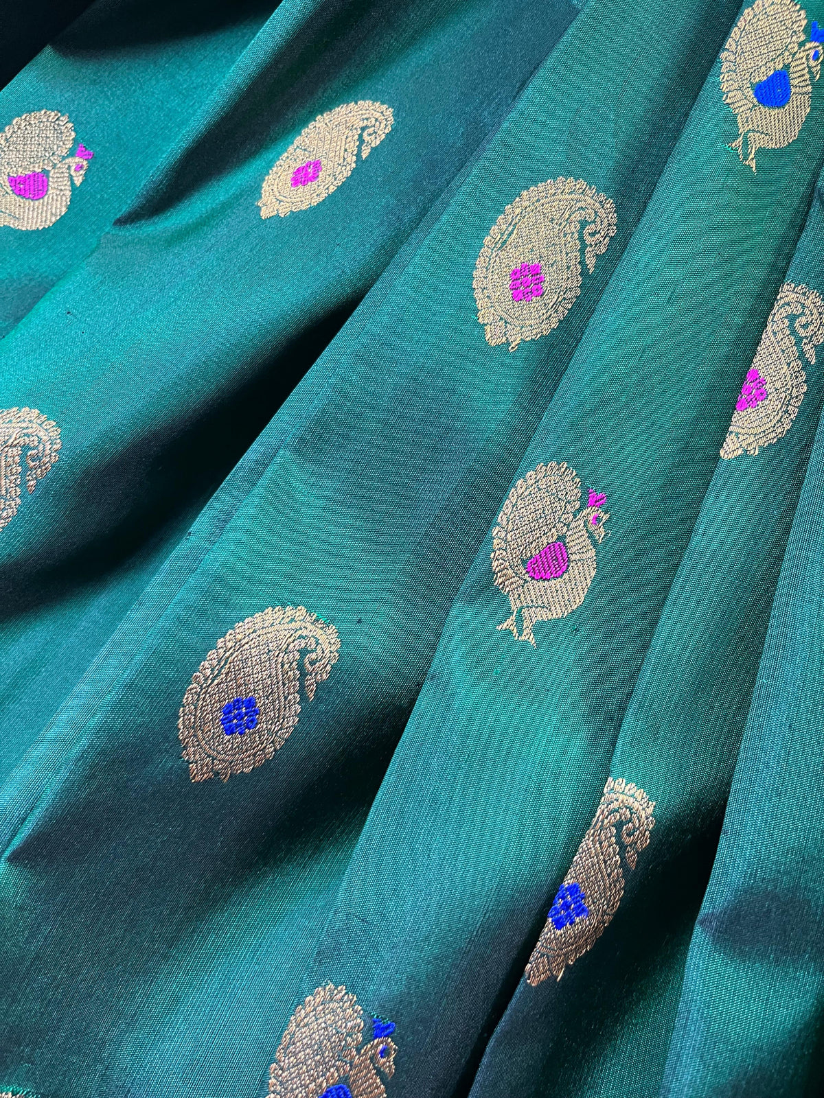 GREEN SILK PURE HANDLOOM PAITHANI SAREE