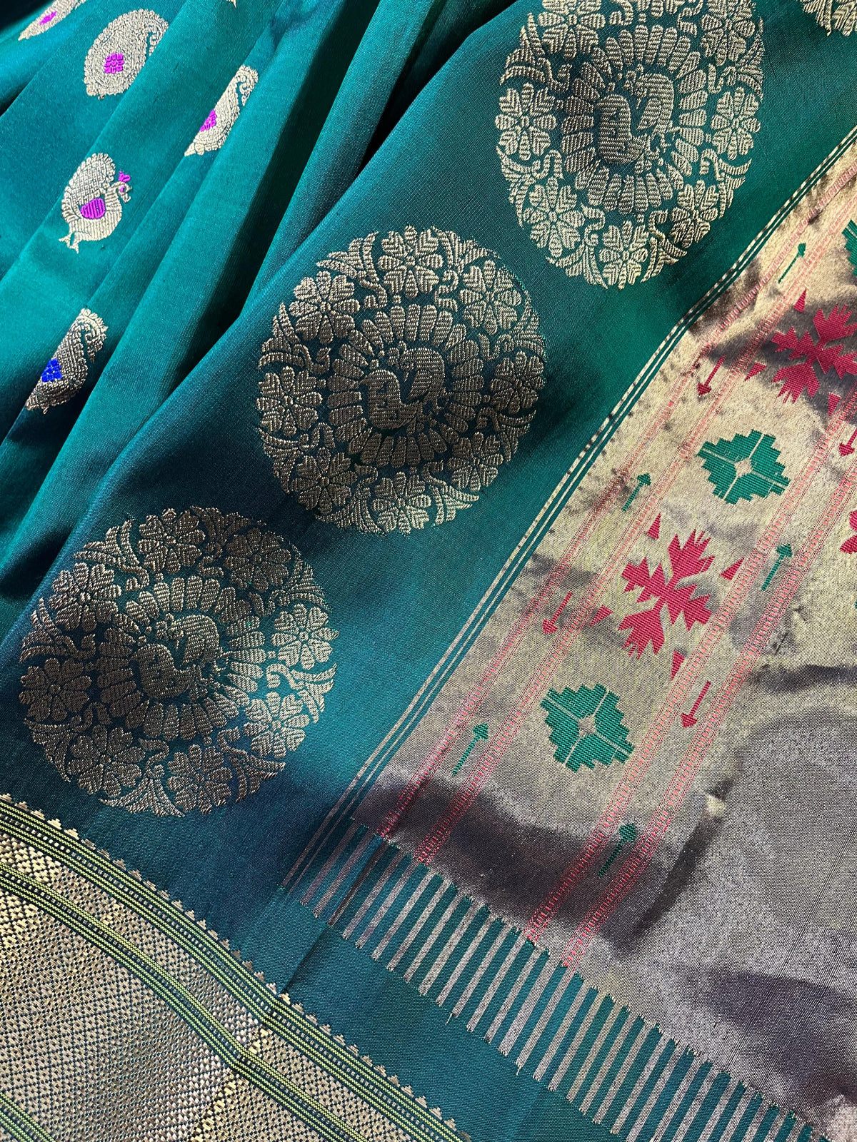 GREEN SILK PURE HANDLOOM PAITHANI SAREE