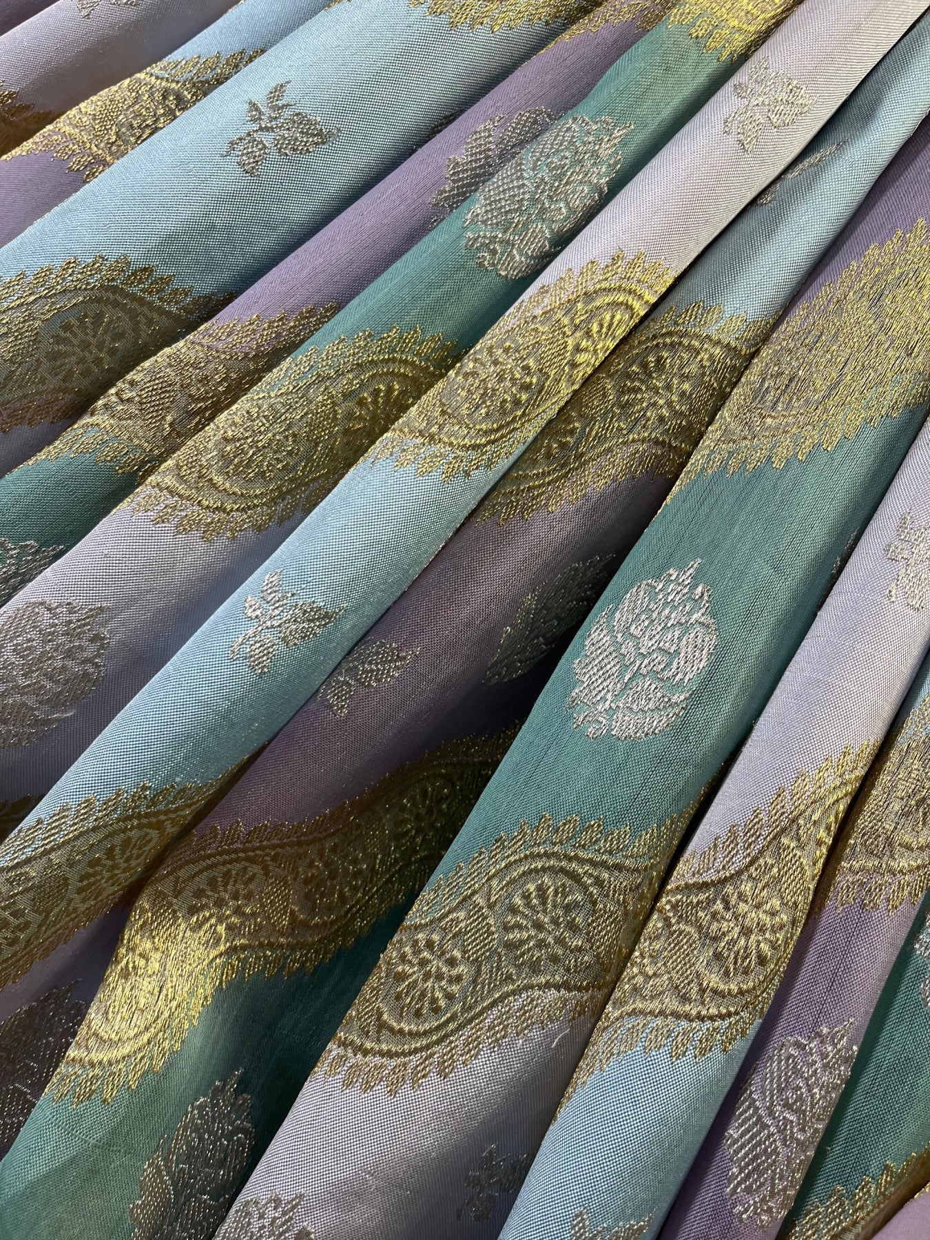 PASTEL SHADE PURE HANDLOOM RANGKART BANARASI SAREE