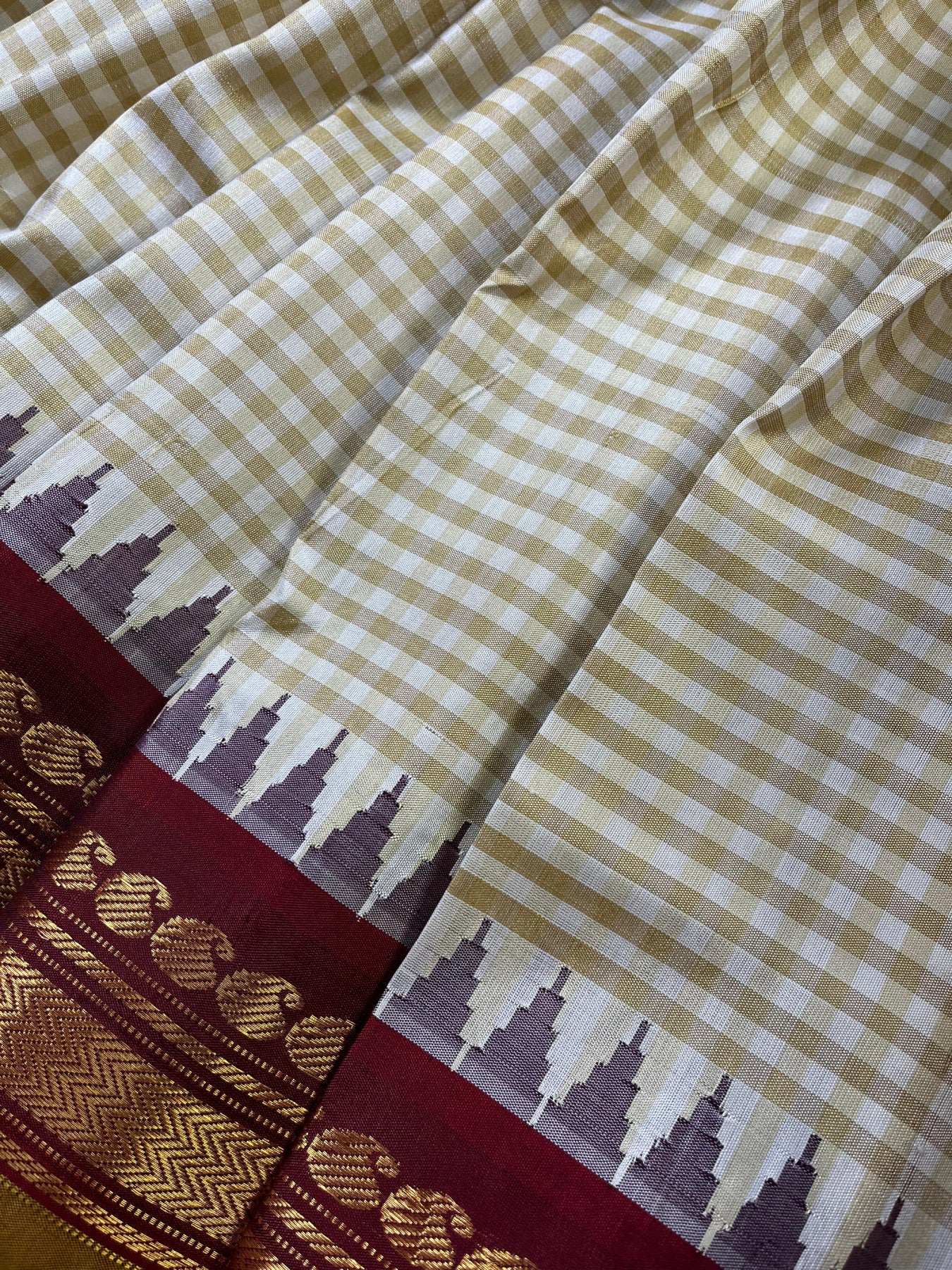 WHITE SILK PURE HANDLOOM GADWAL SAREE