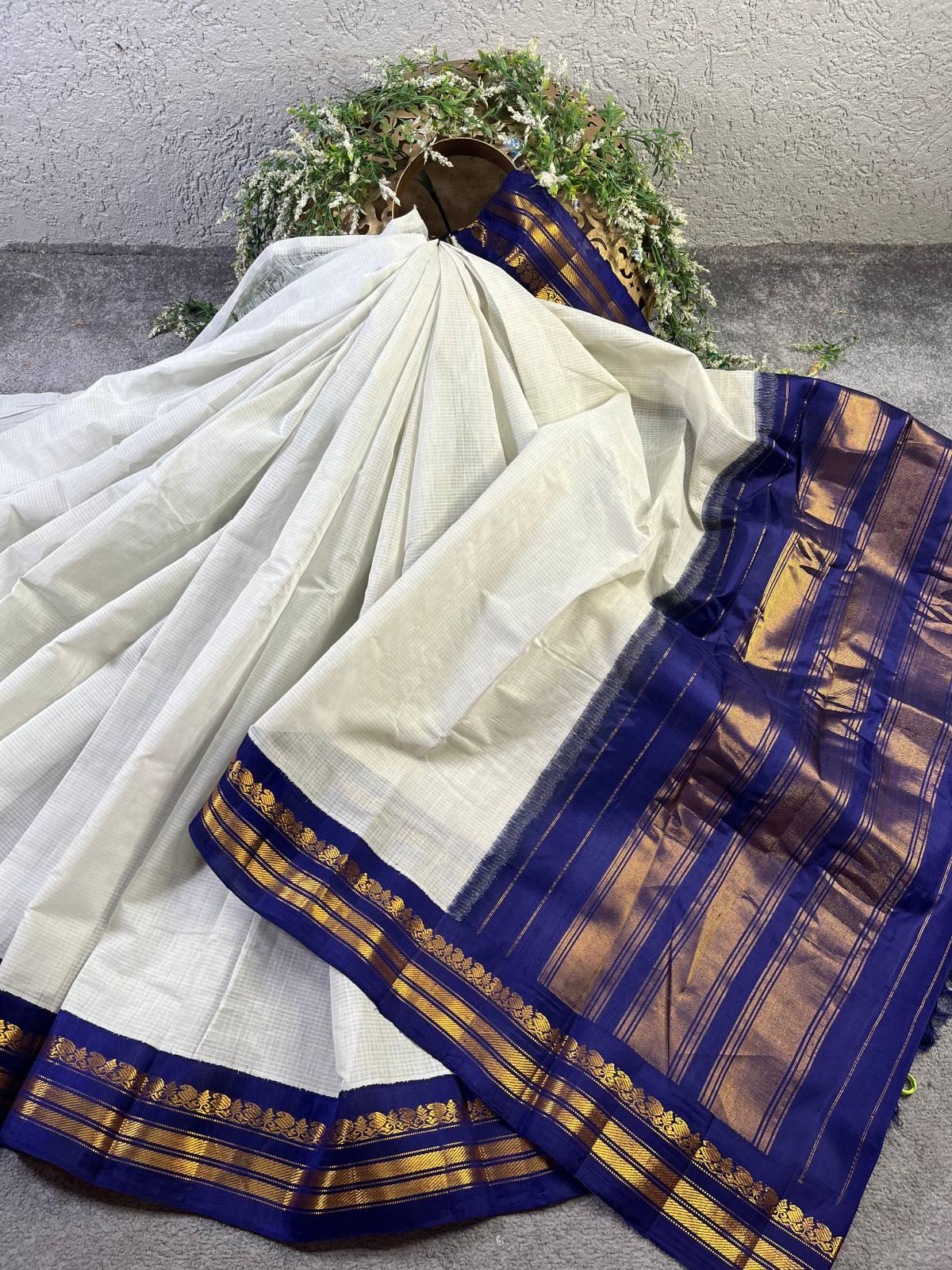 POWDER BLUE COTTON PURE HANDLOOM GADWAL SAREE
