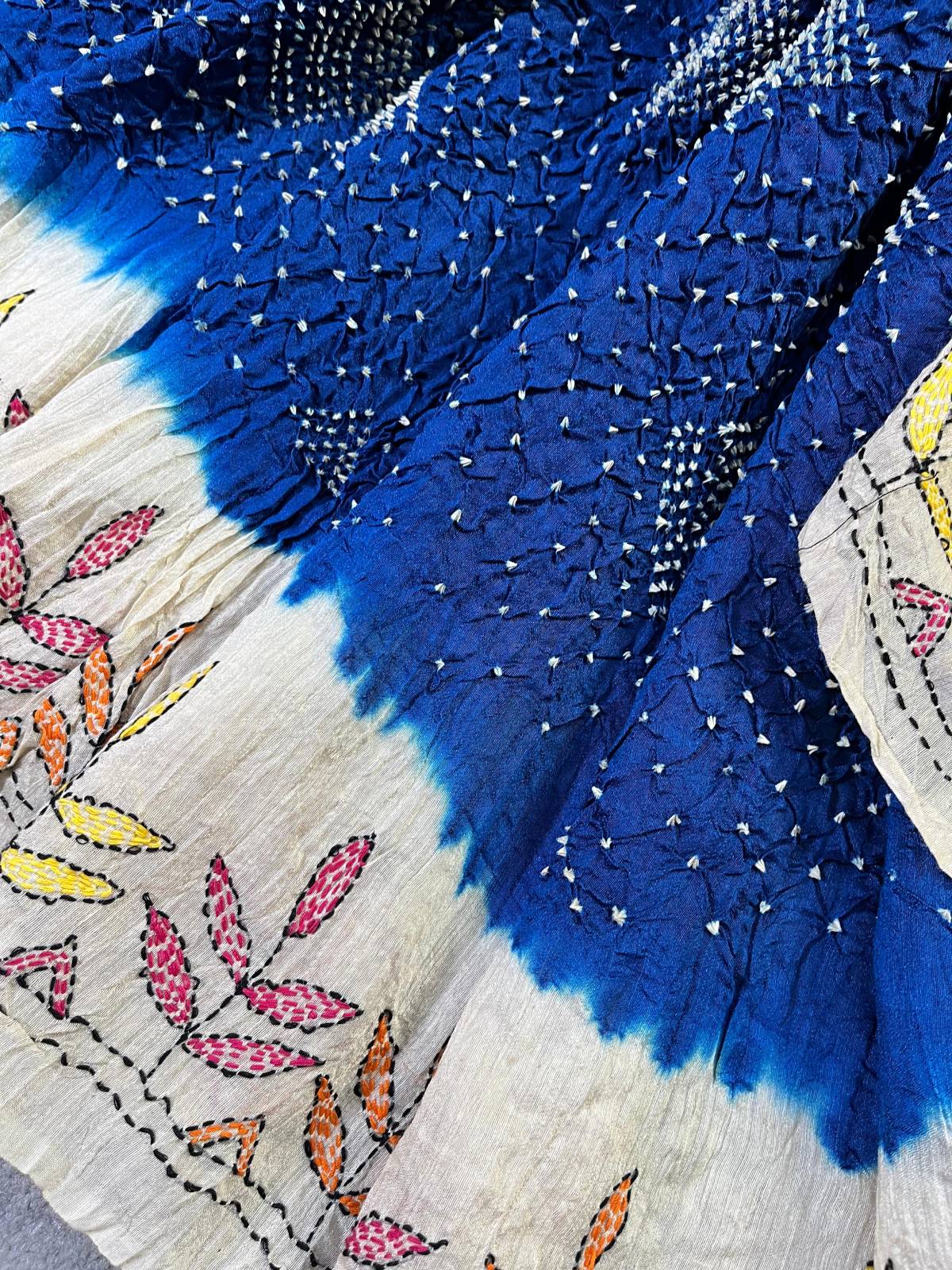 BLUE TASSAR PURE HANDLOOM BHANDEJ SAREE