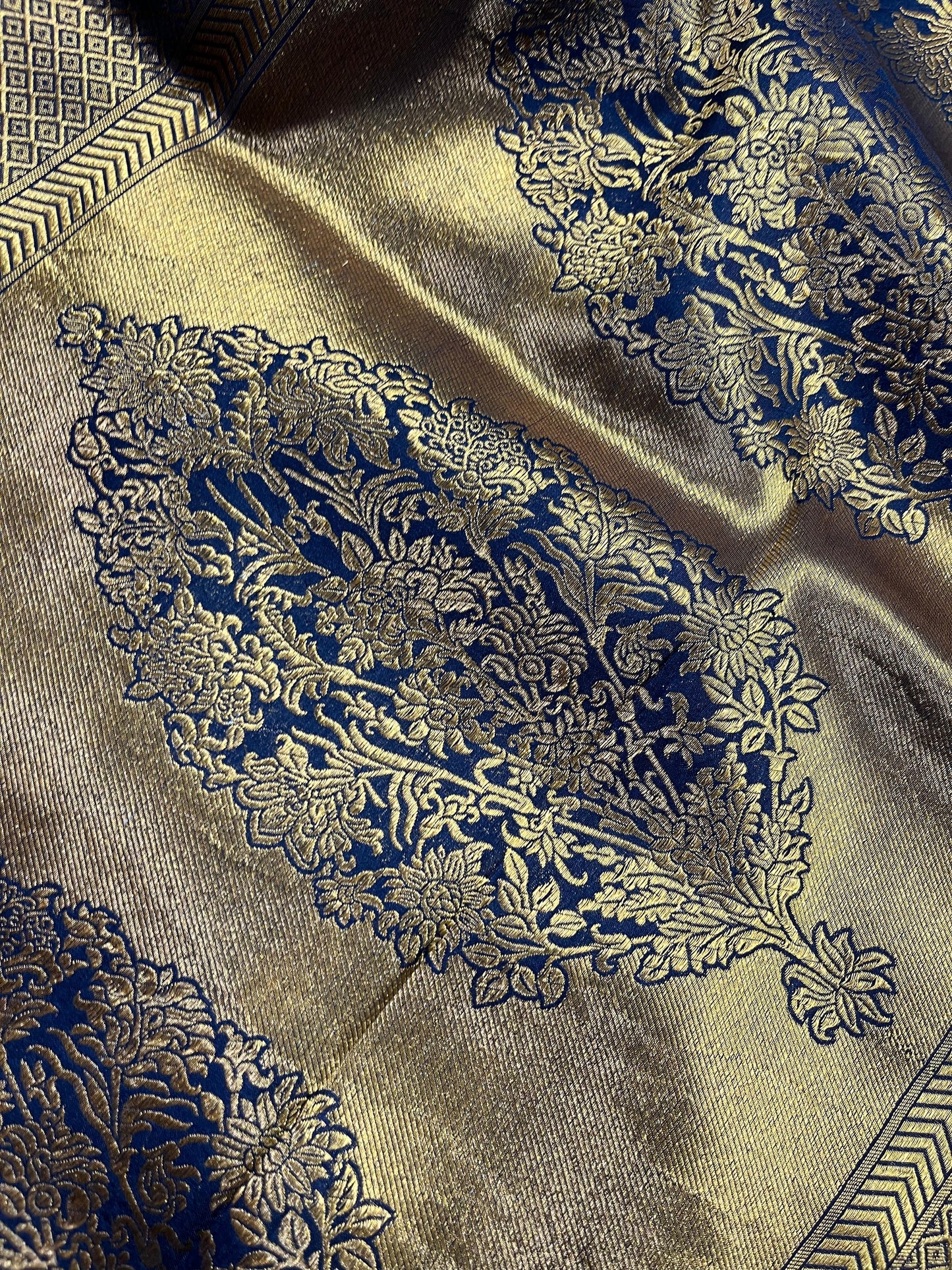 GOLD KATAN TISSUE PURE HANDLOOM BANARASI SAREE