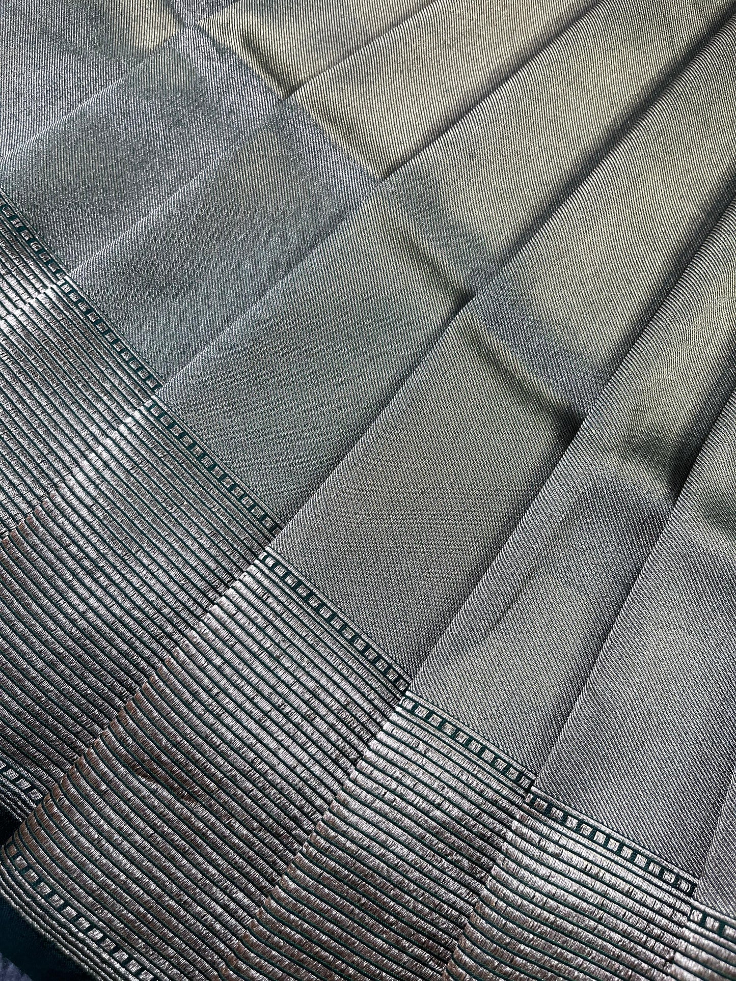 SILVER KATAN TISSUE PURE HANDLOOM BANARASI SAREE