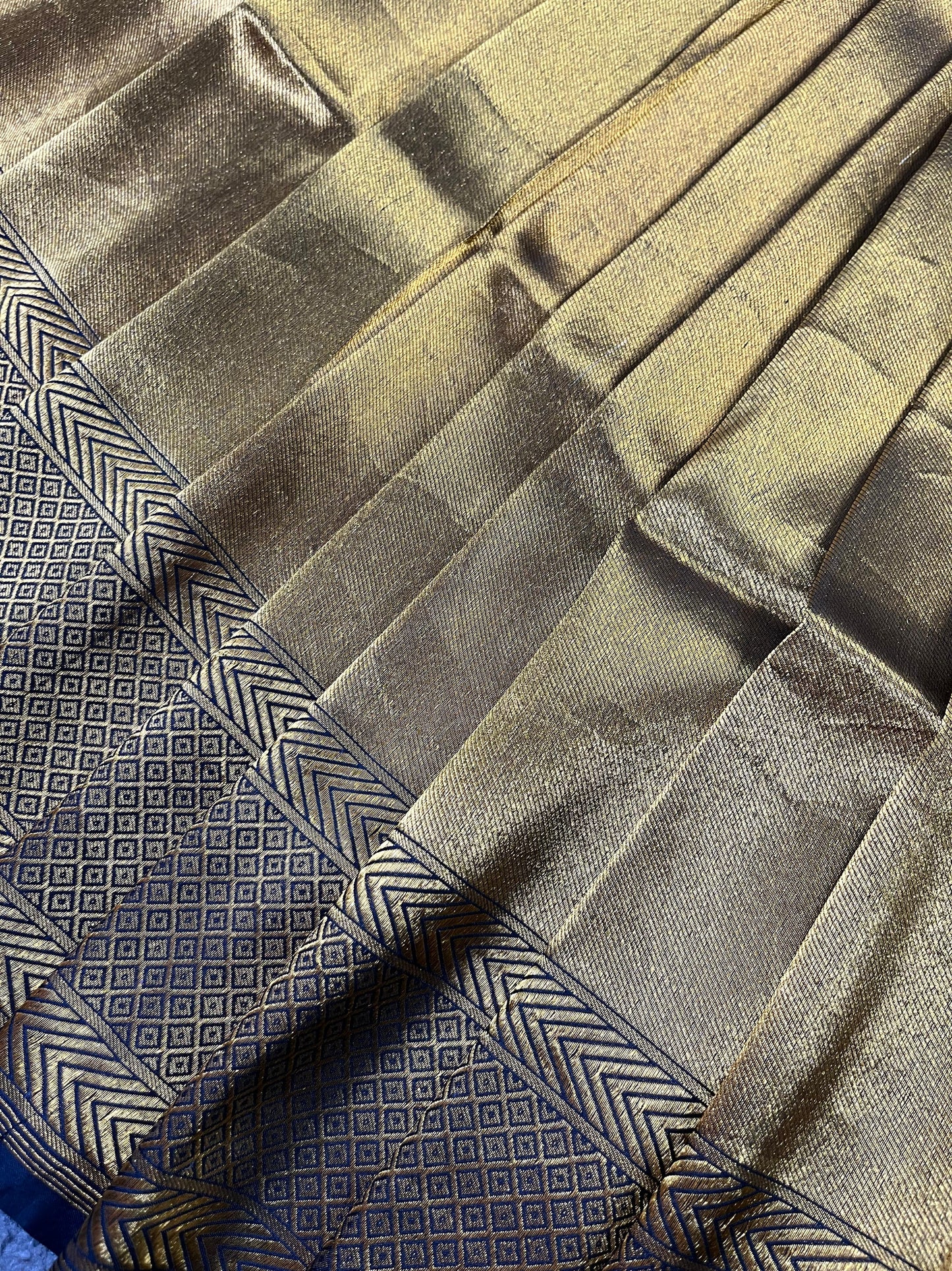 GOLD KATAN TISSUE PURE HANDLOOM BANARASI SAREE