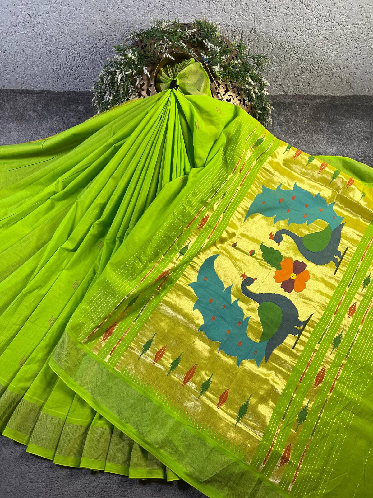 NEON GREEN PURE HANDLOOM COTTON PAITHANI SAREE