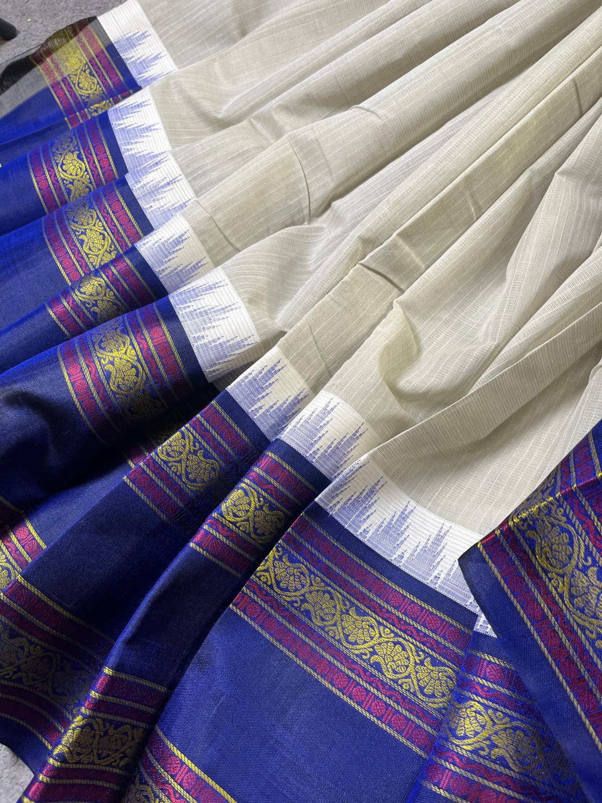 IVORY COTTON PURE HANDLOOM KANJIVARAM SAREE