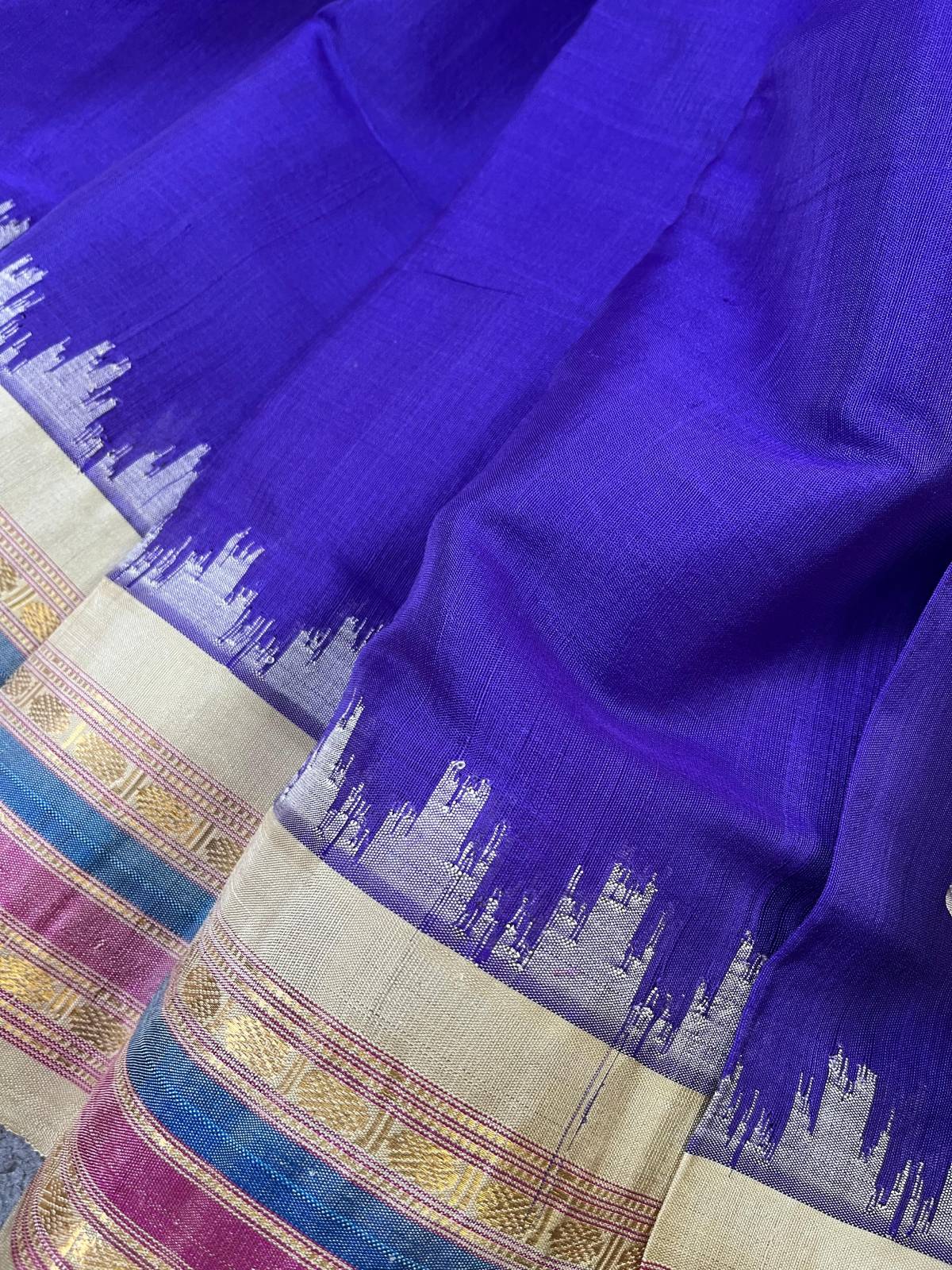 DARK PURPLE SICO PURE HANDLOOM GADWAL SAREE