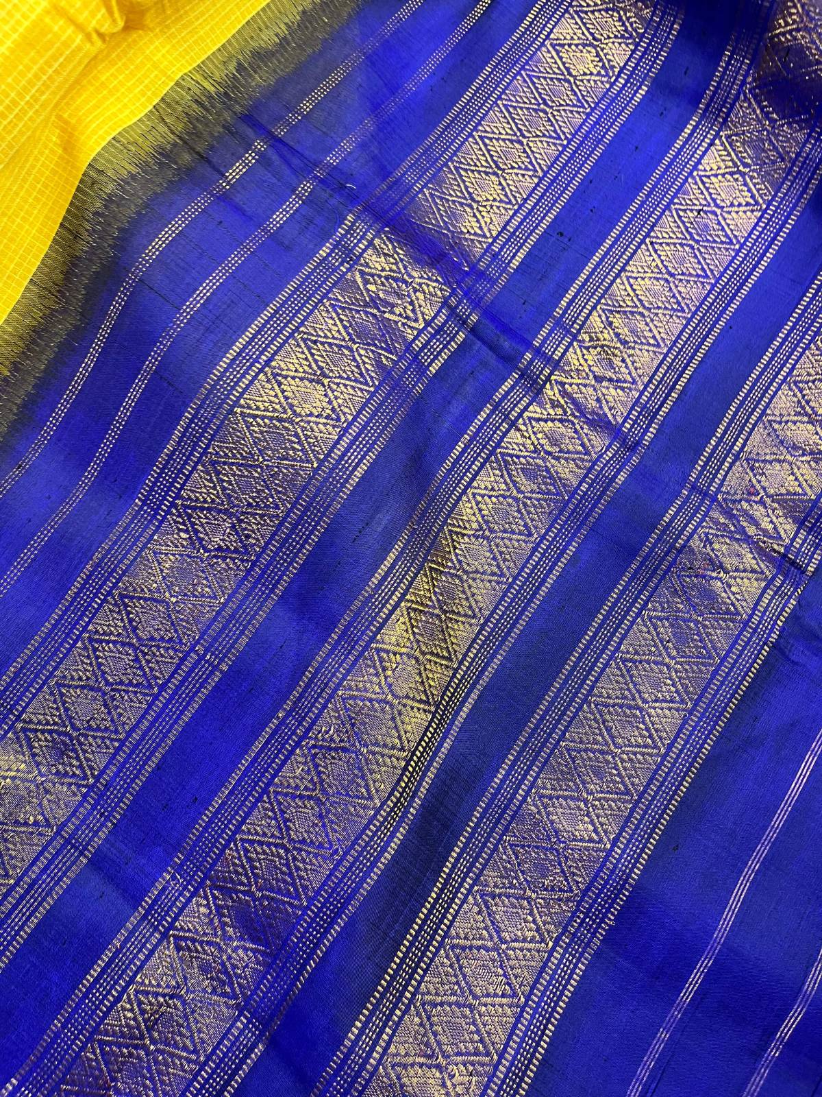 YELLOW COTTON PURE HANDLOOM GADWAL SAREE