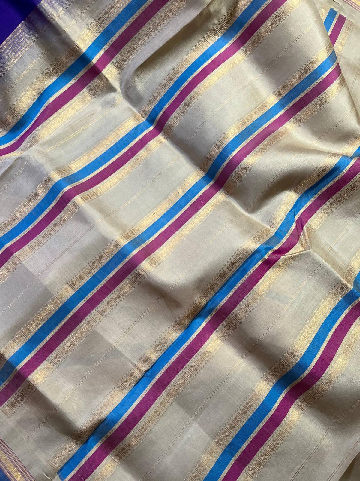 DARK PURPLE SICO PURE HANDLOOM GADWAL SAREE