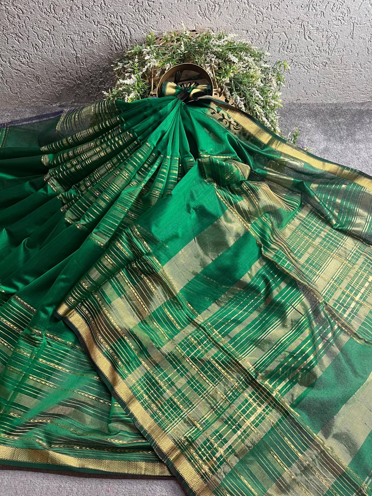 GREEN SICO PURE HANDLOOM MAHESHWARI SAREE