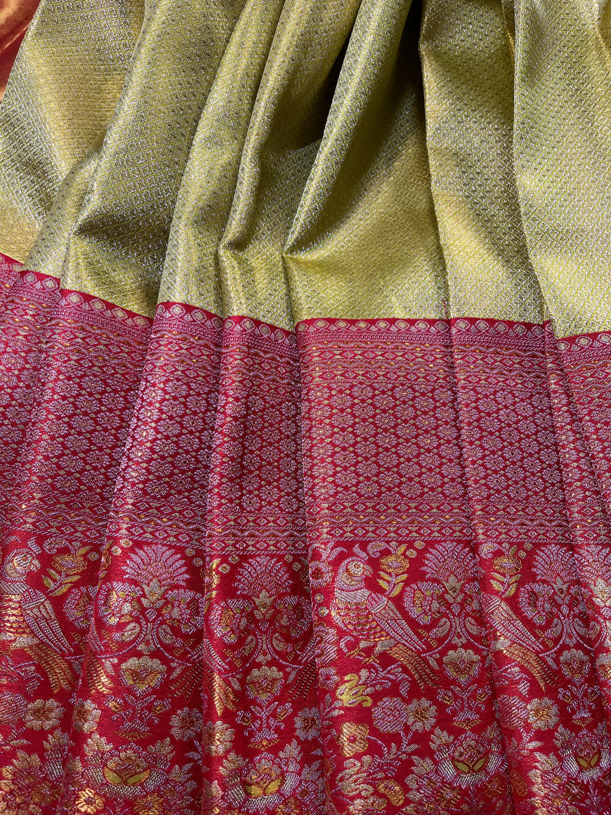 PARROT GREEN TISSUE SILK PURE HANDLOOM KANJIVARAM SAREE