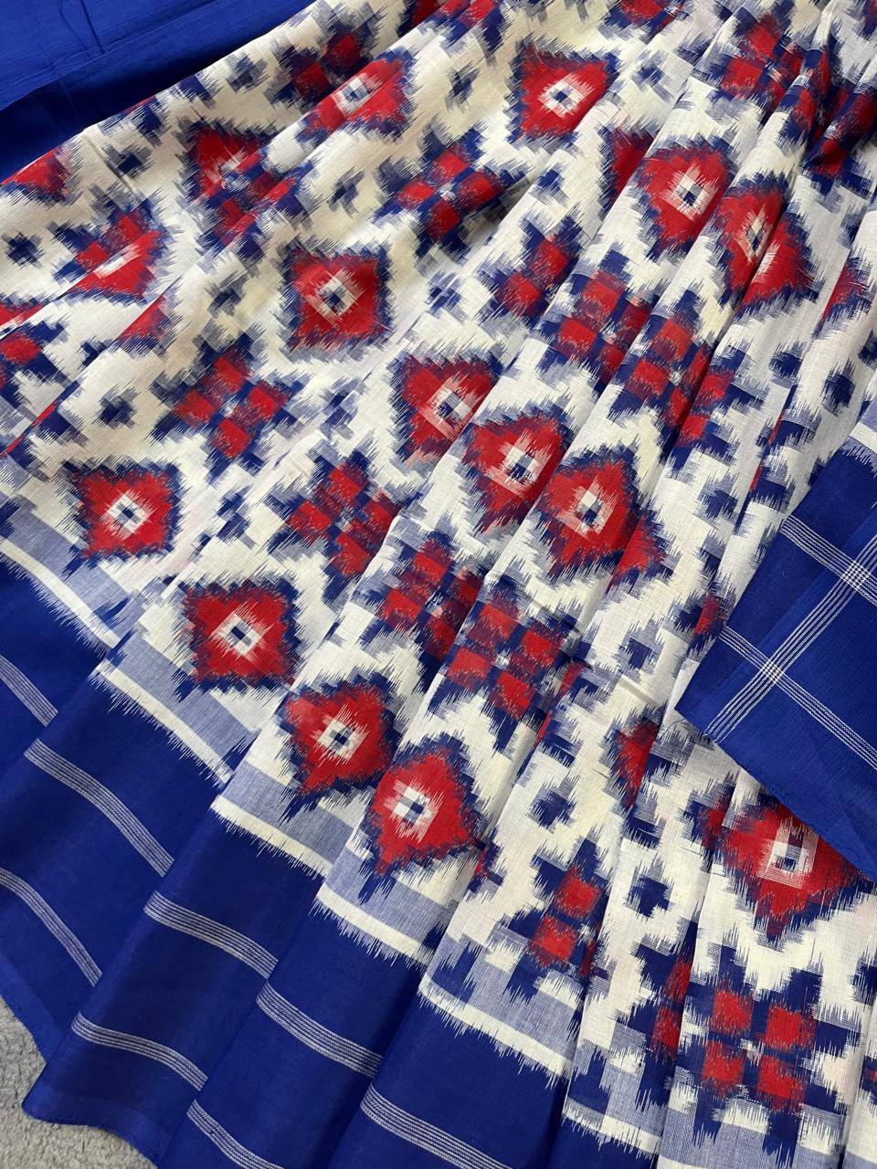 WHITE COTTON PURE HANDLOOM IKKAT SAREE