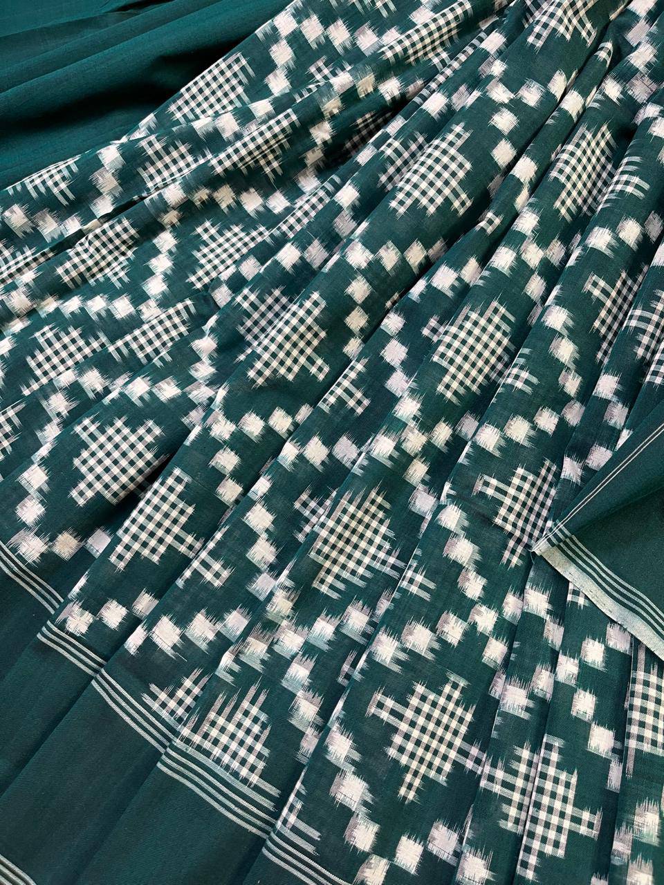 GREEN COTTON PURE HANDLOOM IKKAT SAREE