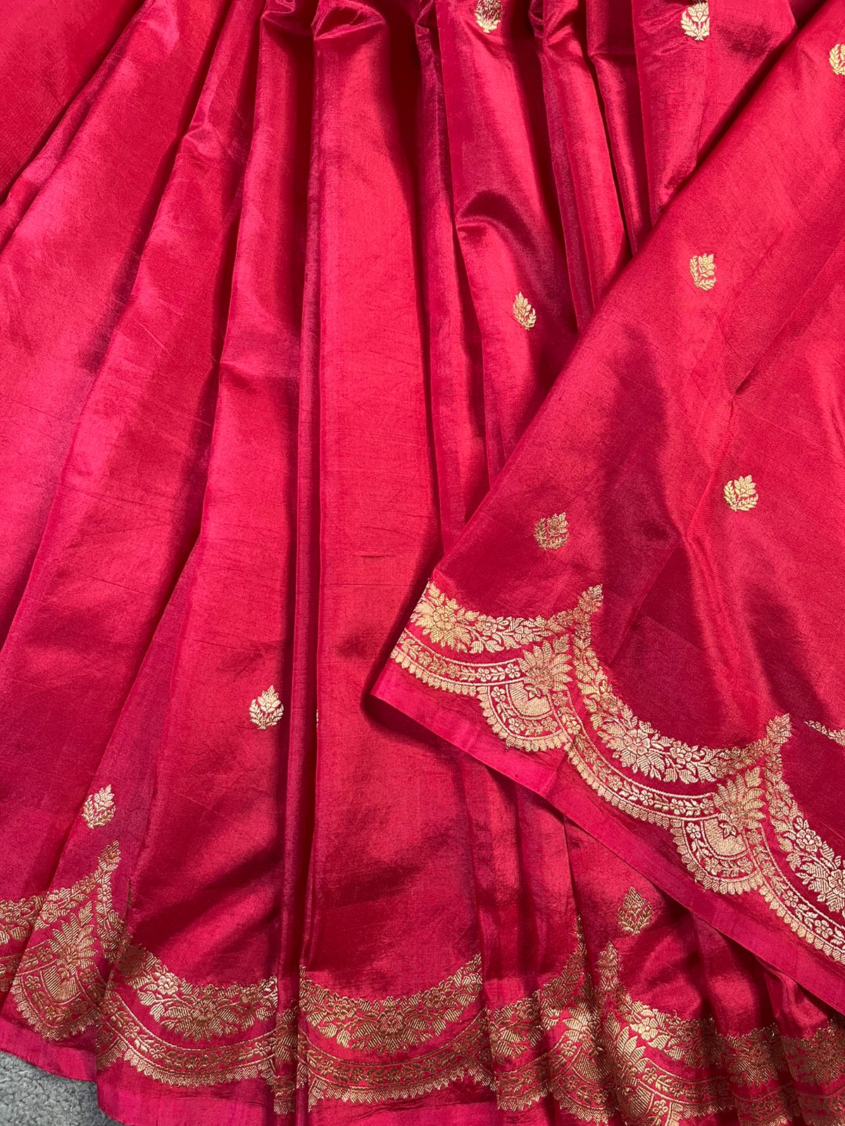 RED CHINIYA SILK PURE HANDLOOM BANARASI SAREE