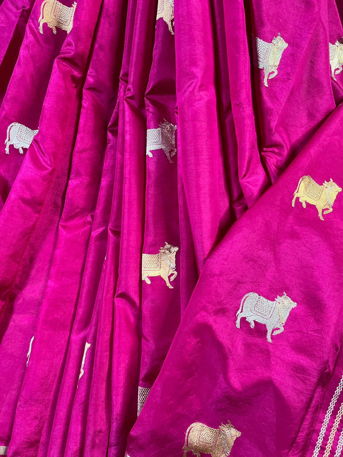 MAGENTA CHINIYA SILK PURE HANDLOOM BANARASI SAREE