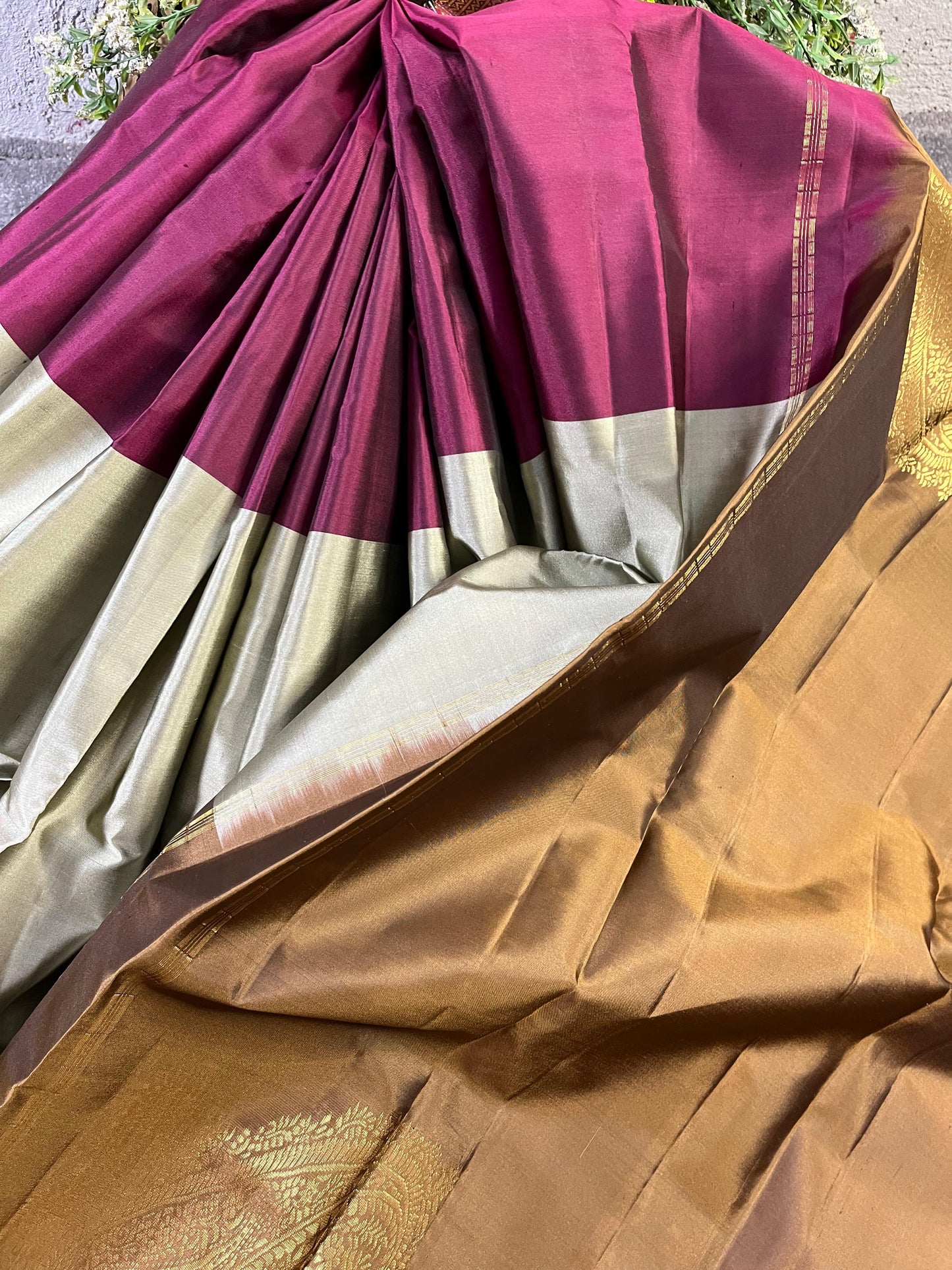 BROWN PURE HANDLOOM MUBBAGAM KANJIVARAM SILK SAREE