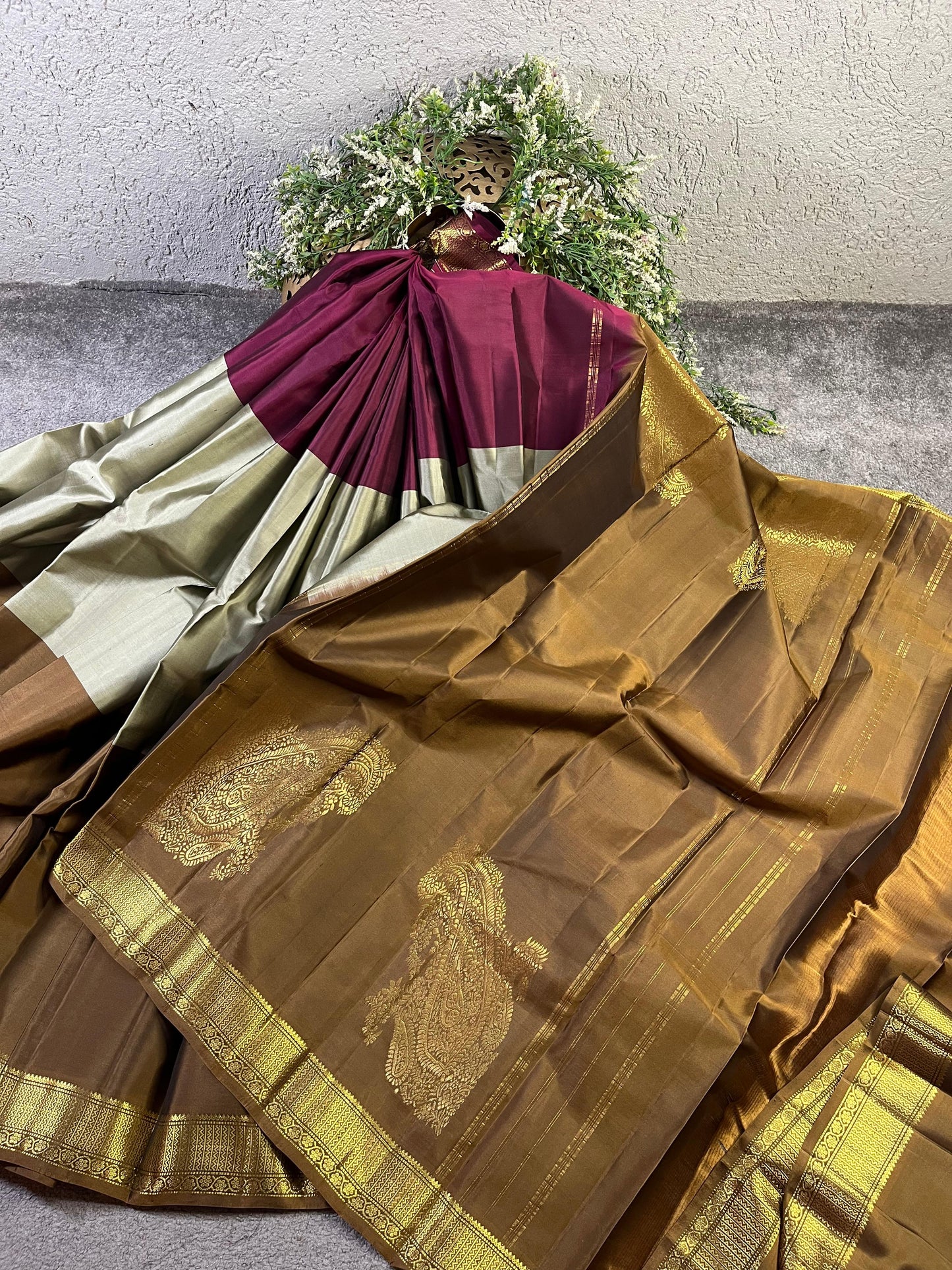 BROWN PURE HANDLOOM MUBBAGAM KANJIVARAM SILK SAREE