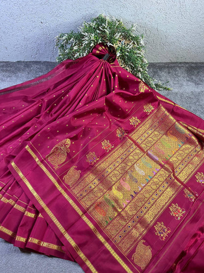 MAGENTA SILK PURE HANDLOOM KANJIVARAM SAREE