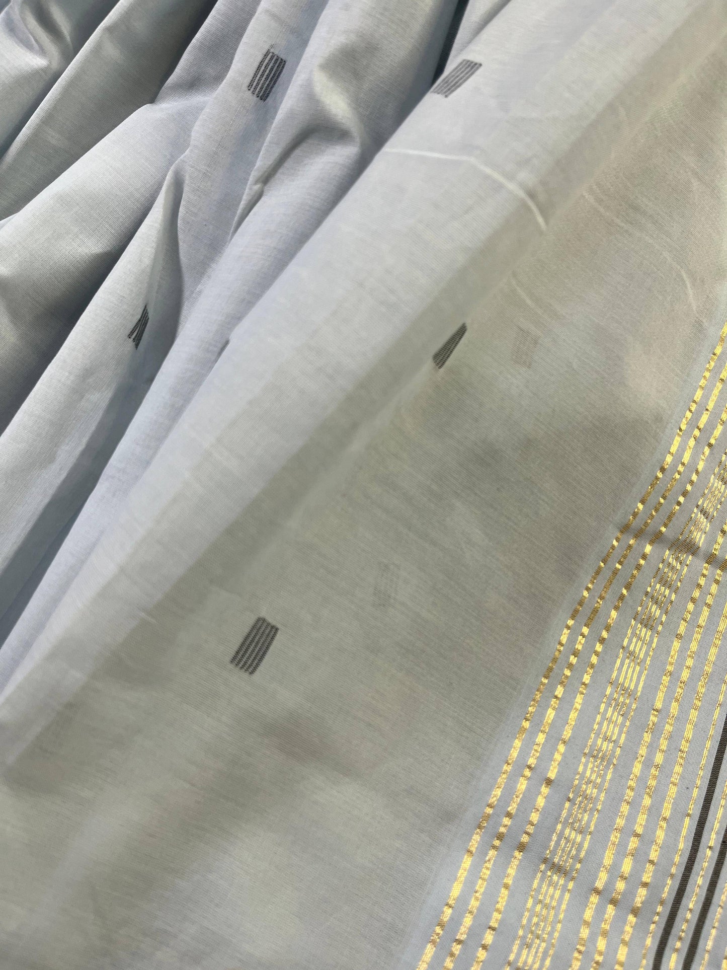 ICE BLUE COTTON PURE HANDLOOM PAITHANI SAREE