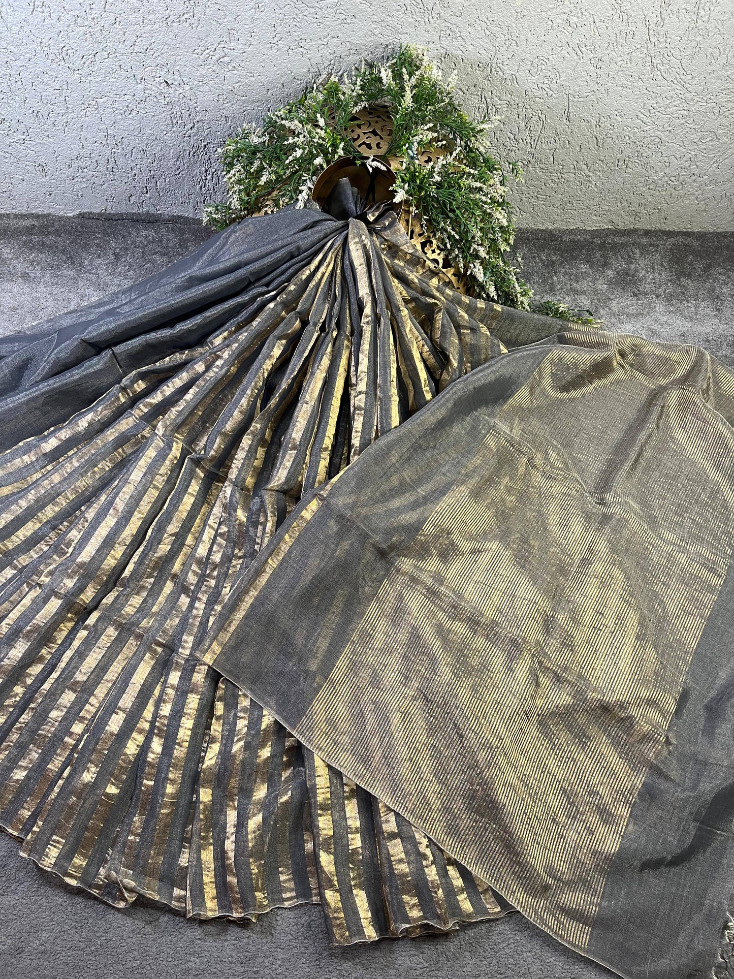 DARK GREY TISSUE LINEN PURE HANDLOOM LINEN SAREE