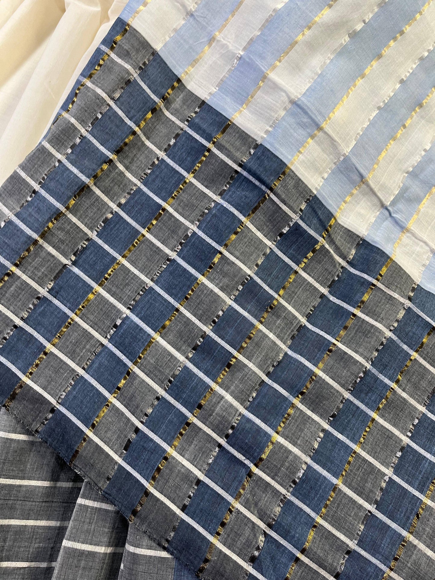 WHITE PURE HANDLOOM KERALA COTTON SAREE