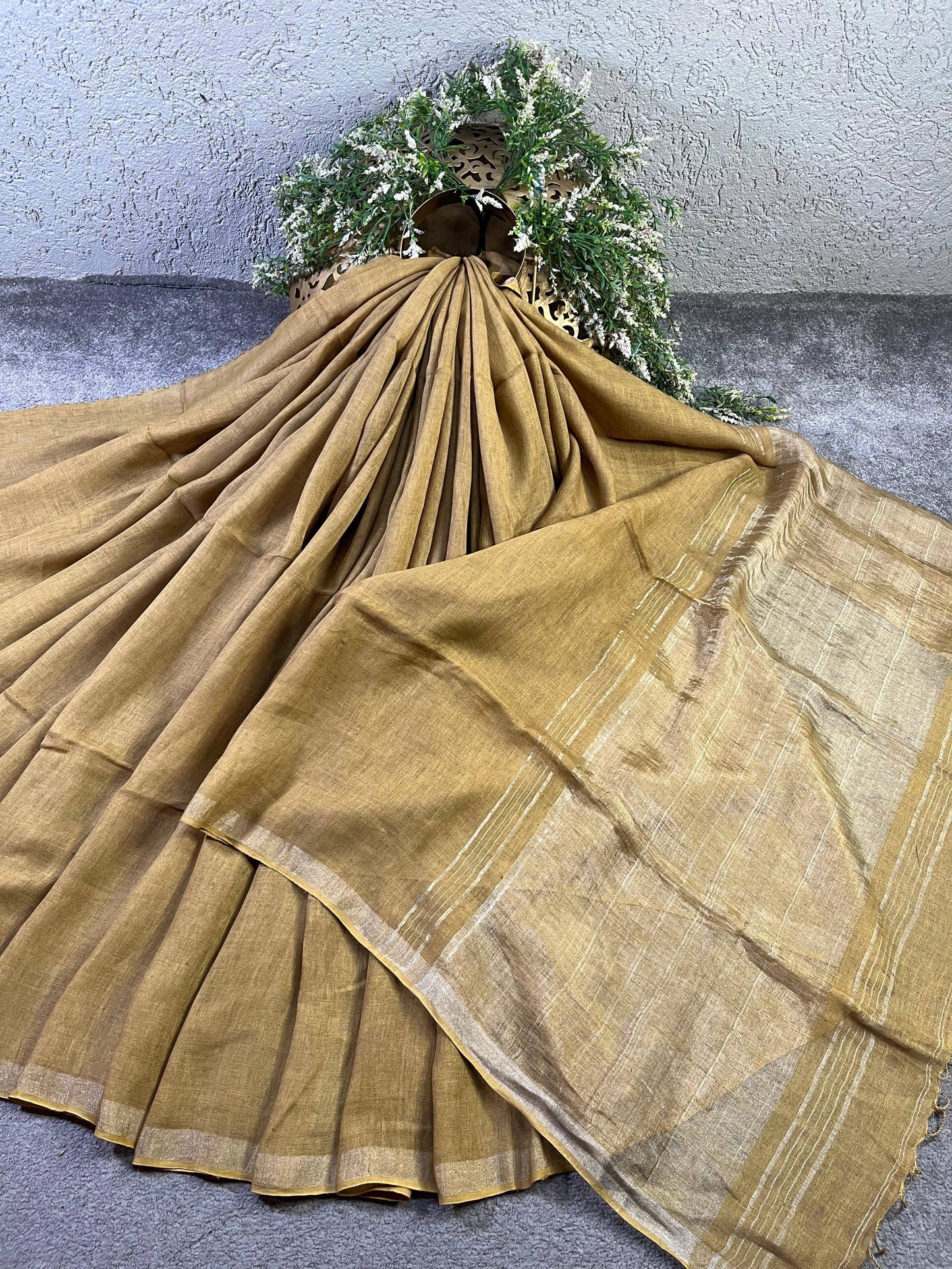KHAKEE PURE HANDLOOM LINEN SAREE