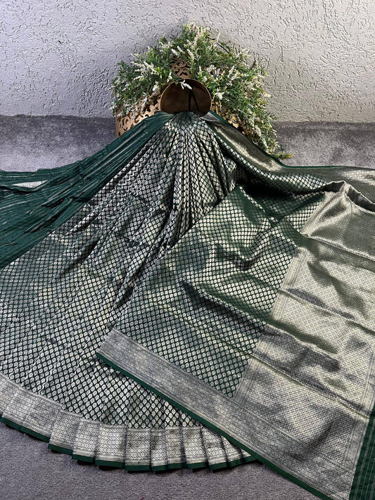 GREEN CHINIYA SILK PURE HANDLOOM BANARASI SAREE