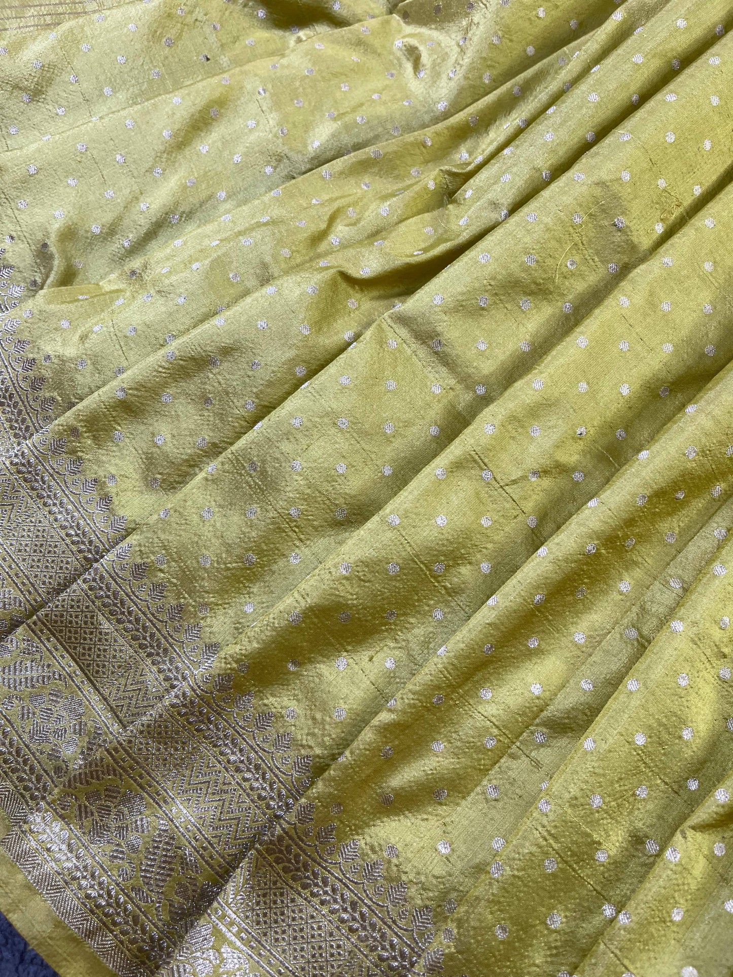 LEMON YELLOW SILK PURE HANDLOOM BANARASI SAREE