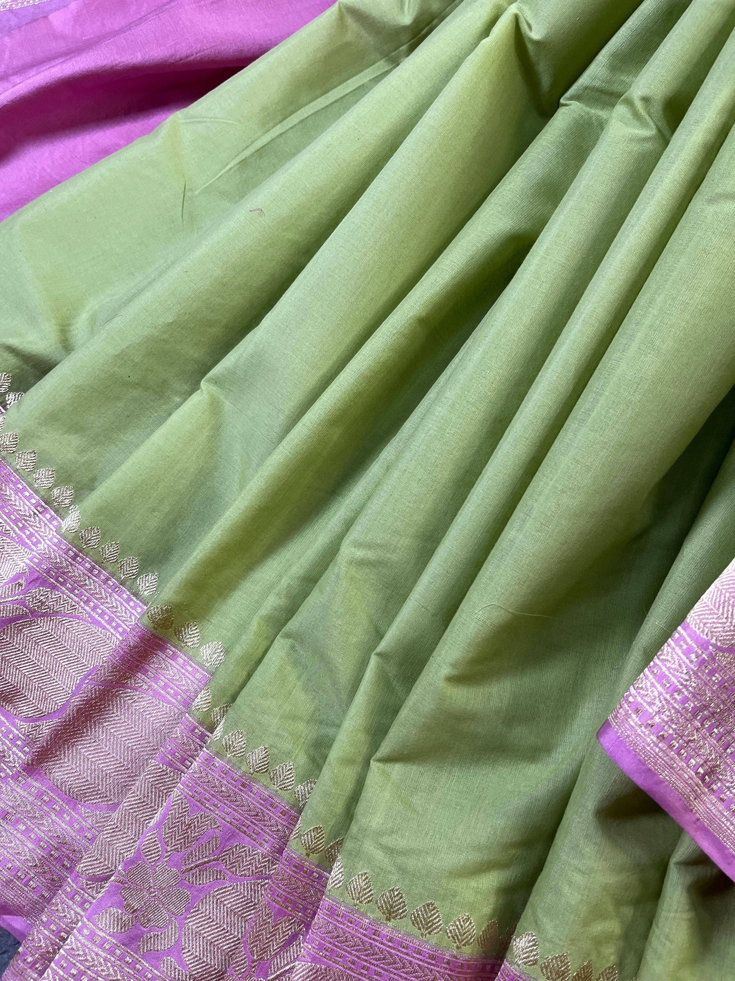 PISTA GREEN COTTON PURE HANDLOOM BANARASI SAREE