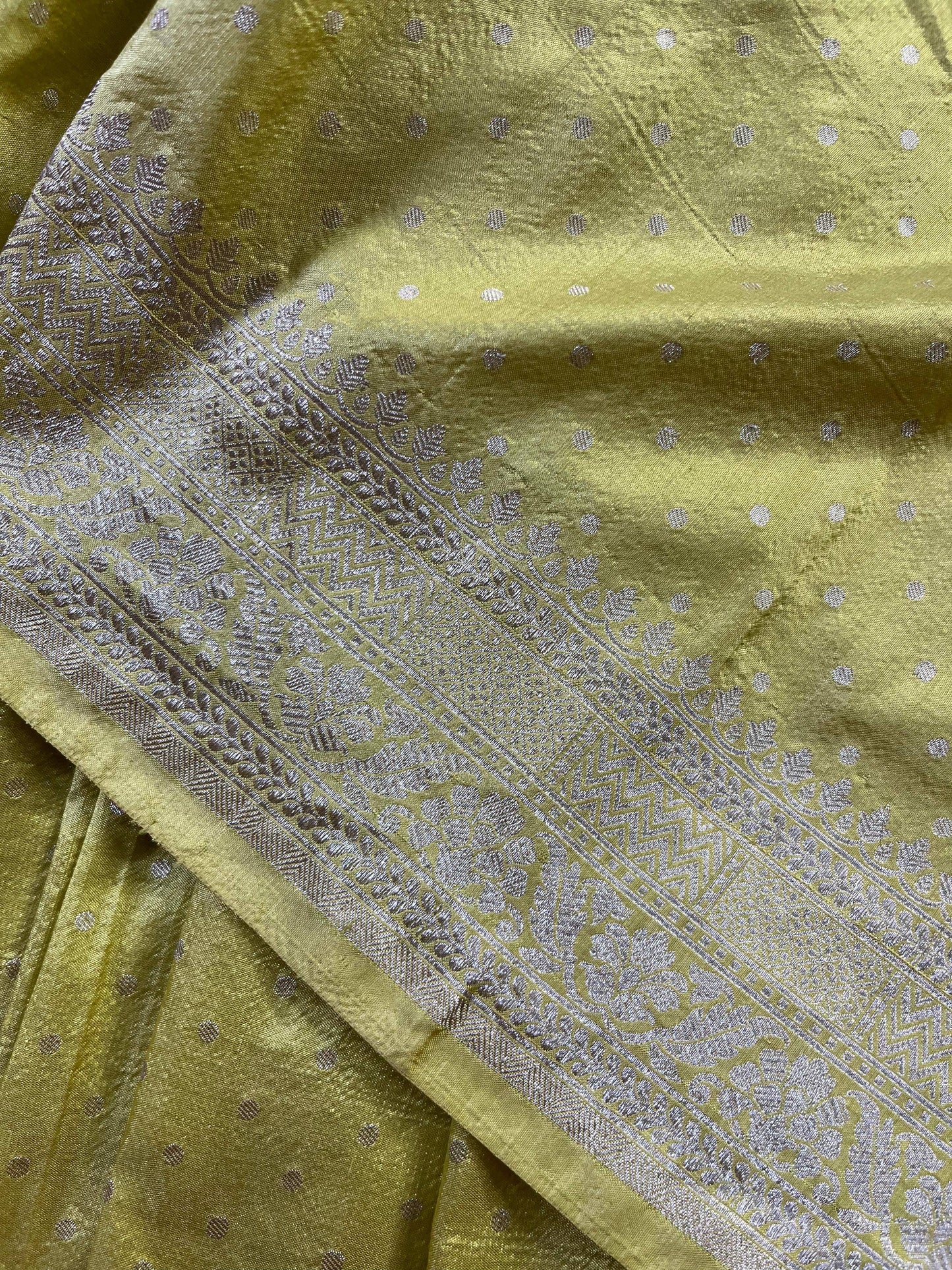 LEMON YELLOW SILK PURE HANDLOOM BANARASI SAREE