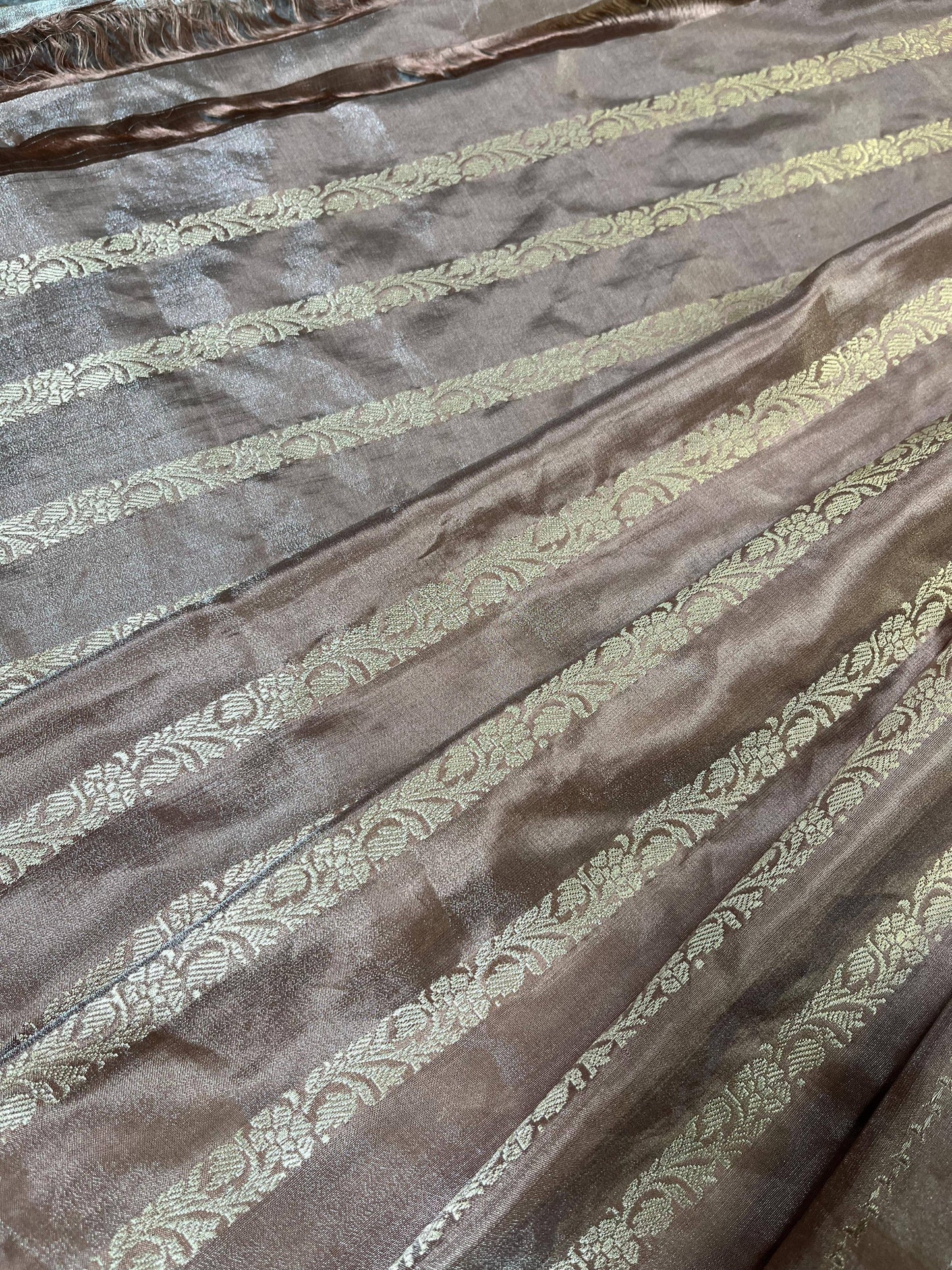 DARK BEIGE TISSUE SILK PURE HANDLOOM BANARASI SAREE