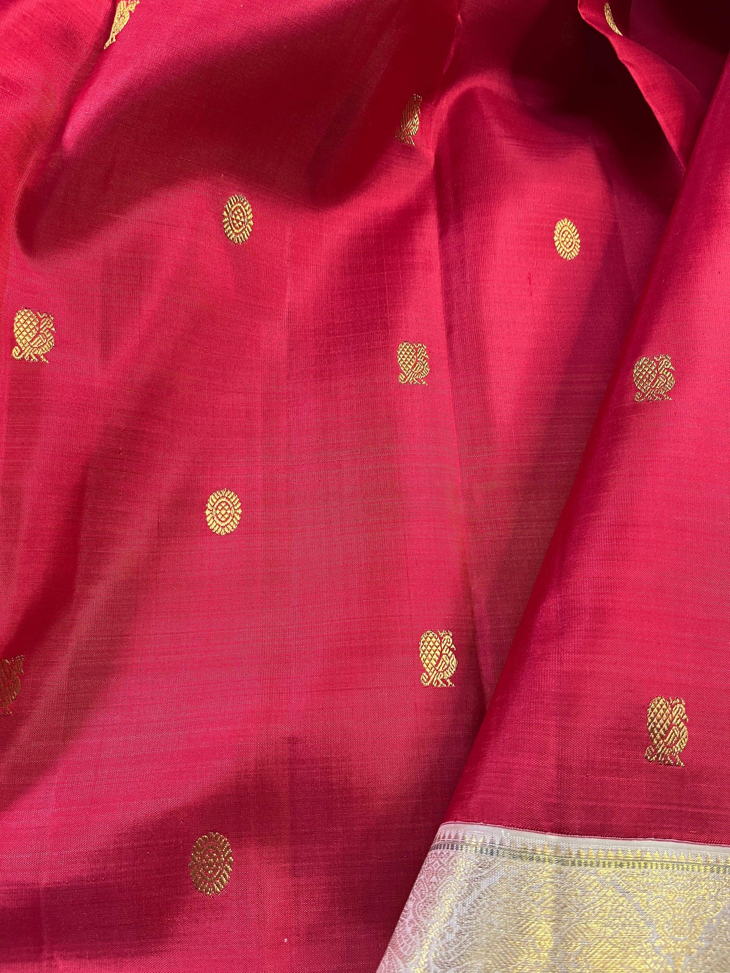 RED SILK PURE HANDLOOM KANJIVARAM SAREE
