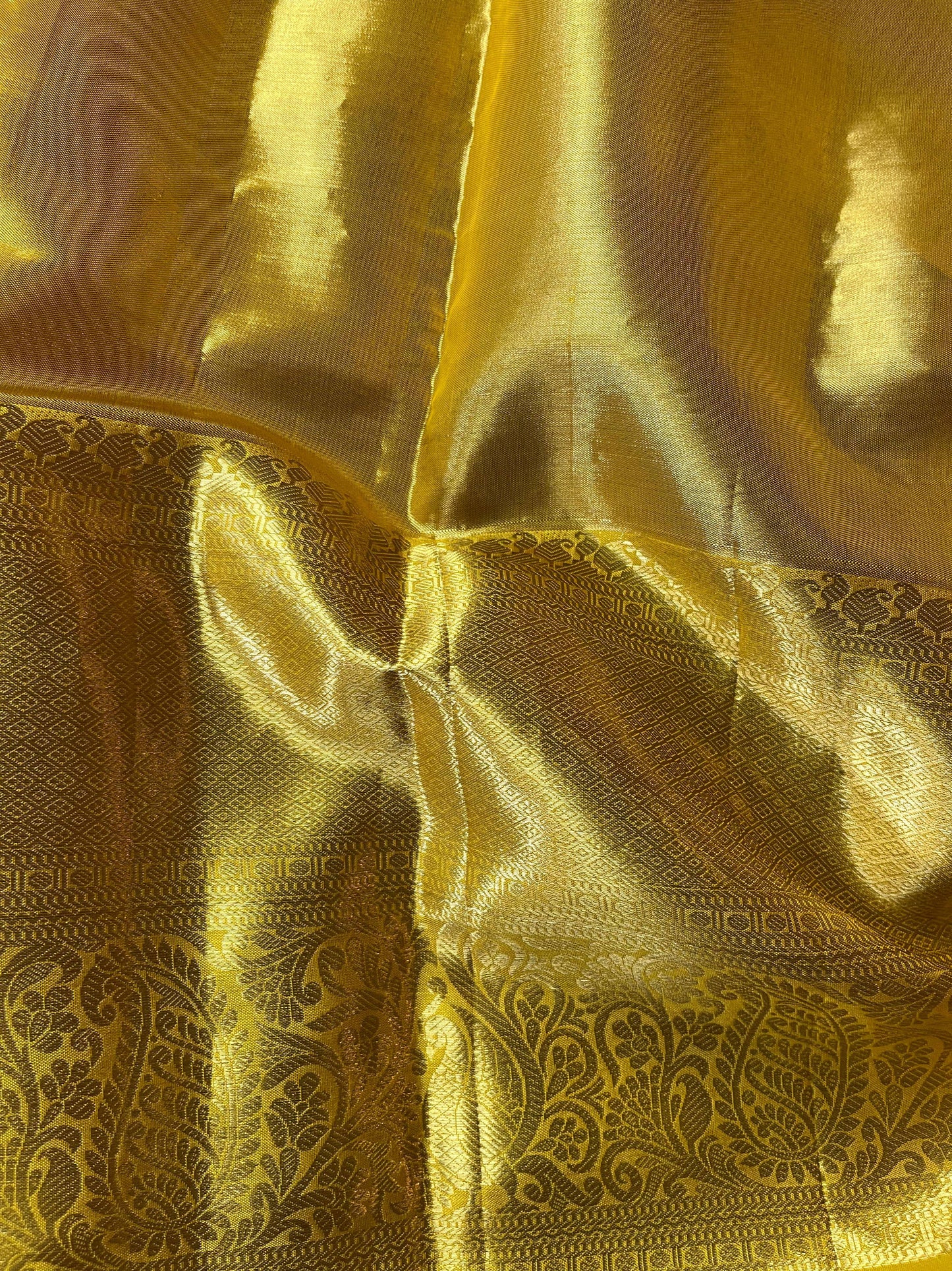 IVORY TISSUE SILK PURE HANDLOOM KANJIVARAM SAREE