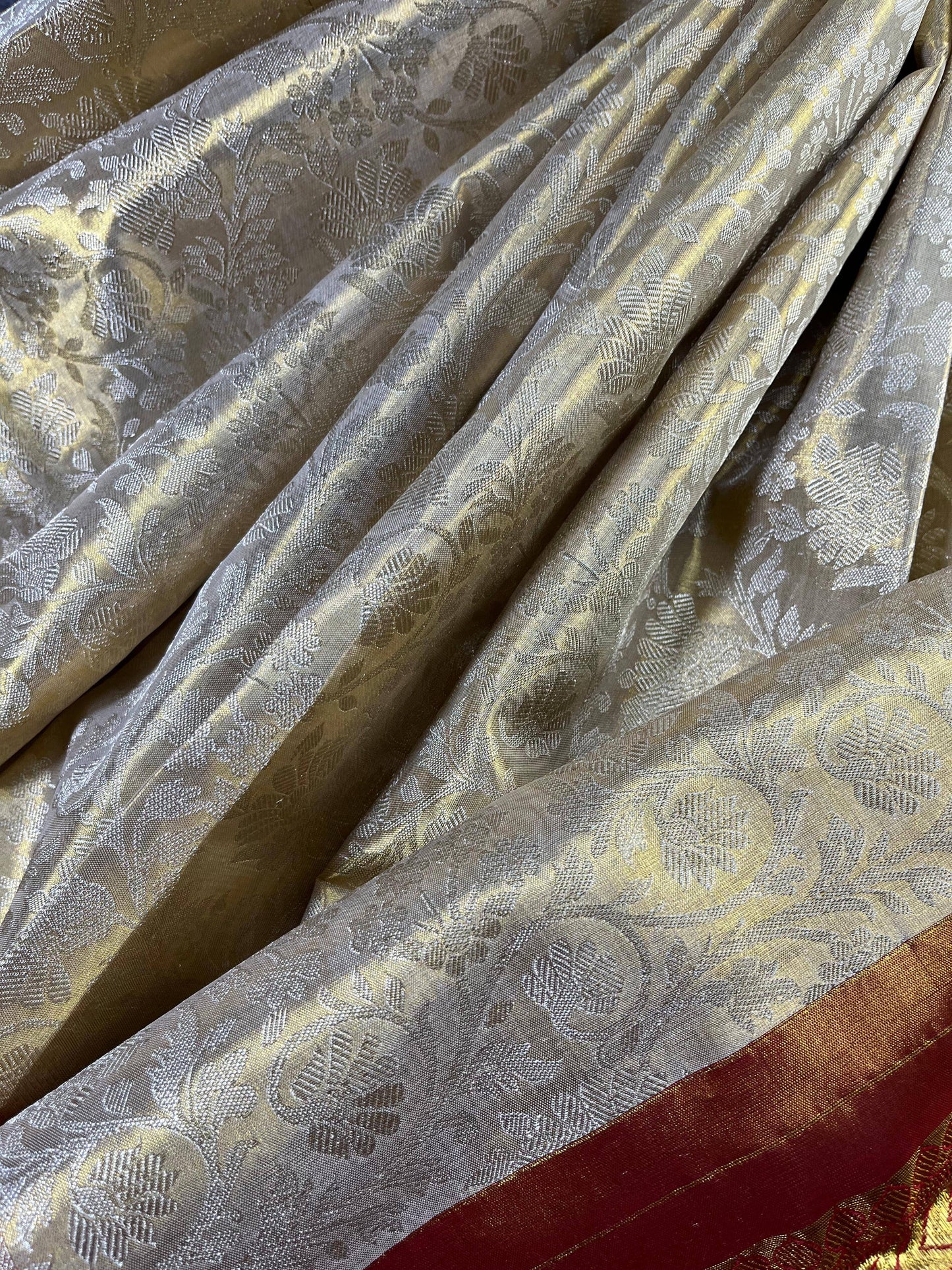 IVORY TISSUE SILK PURE HANDLOOM KANJIVARAM SAREE