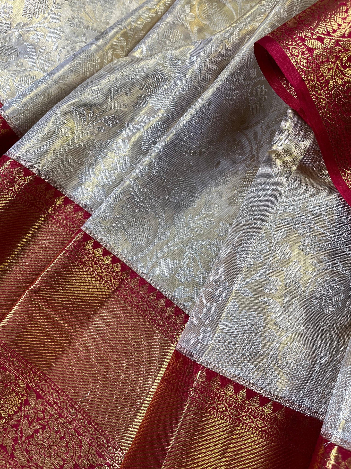IVORY TISSUE SILK PURE HANDLOOM KANJIVARAM SAREE