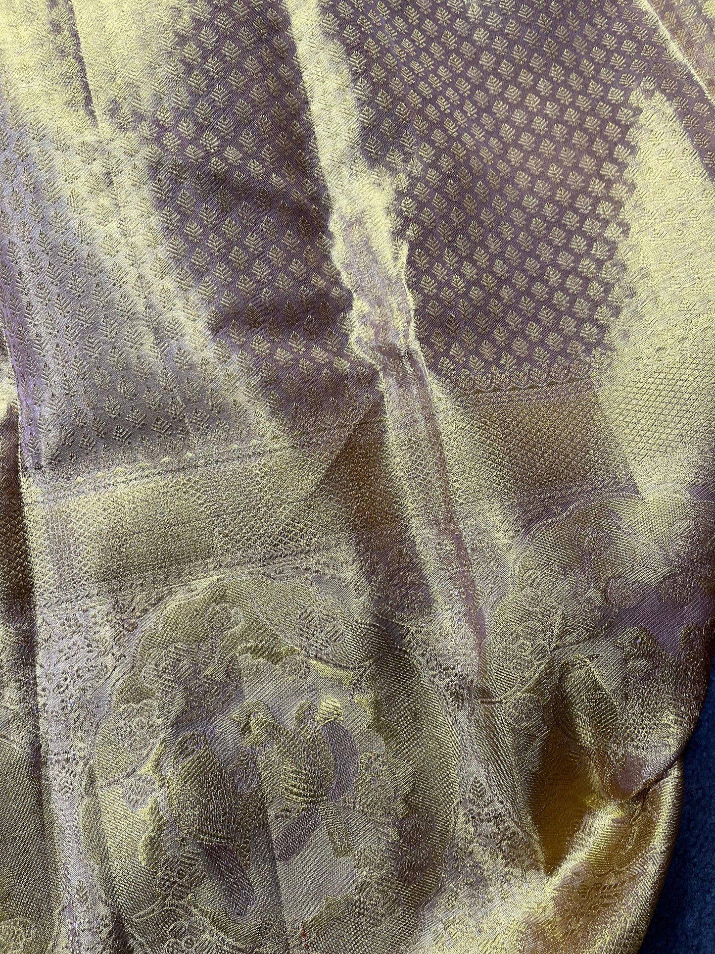 BEIGE GOLD TISSUE SILK PURE HANDLOOM KANJIVARAM SAREE