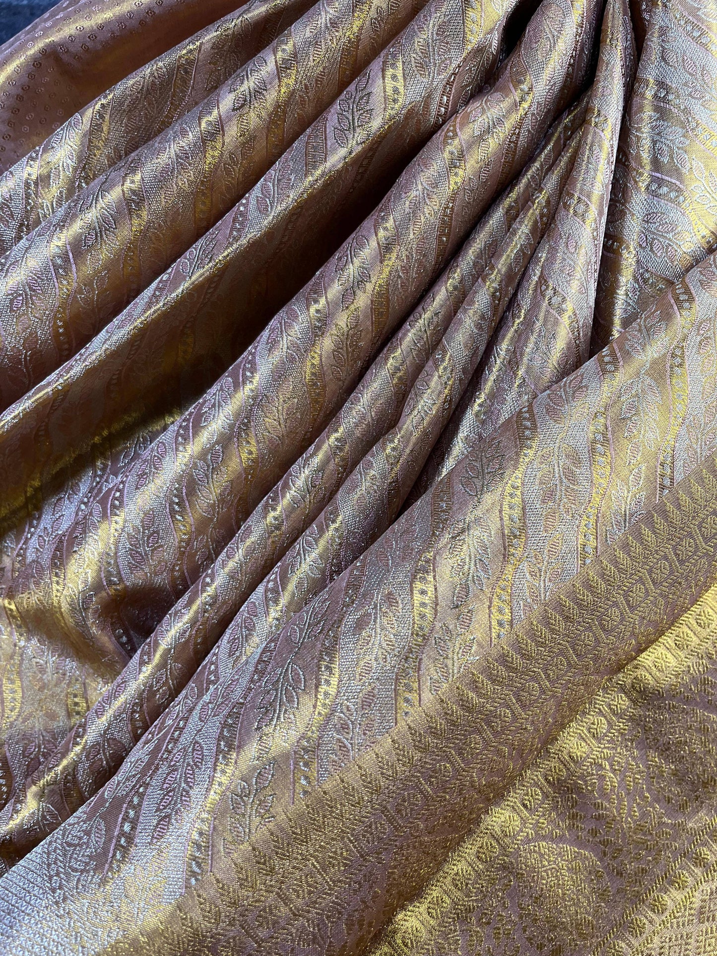 BEIGE GOLD TISSUE SILK PURE HANDLOOM KANJIVARAM SAREE