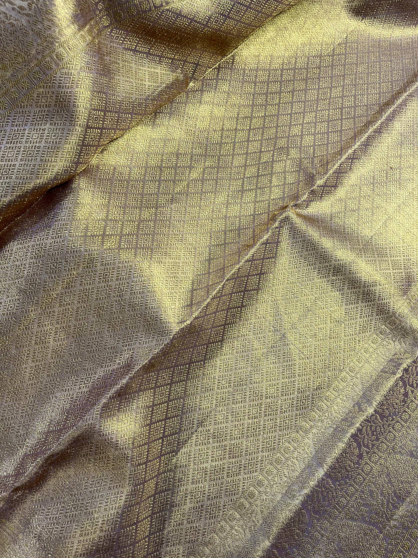 BEIGE GOLD TISSUE SILK PURE HANDLOOM KANJIVARAM SAREE
