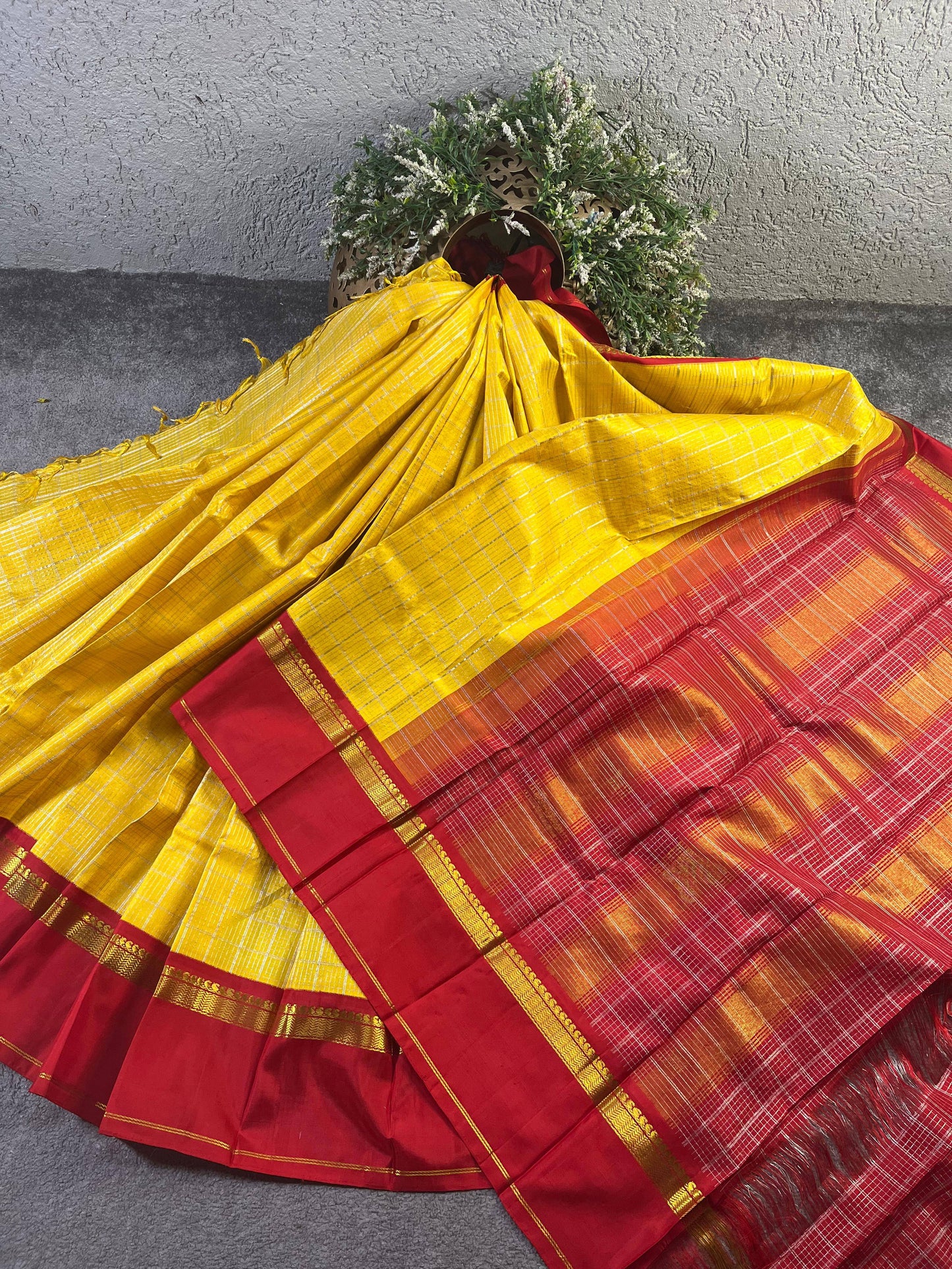YELLOW SILK PURE HANDLOOM KANJIVARAM SAREE