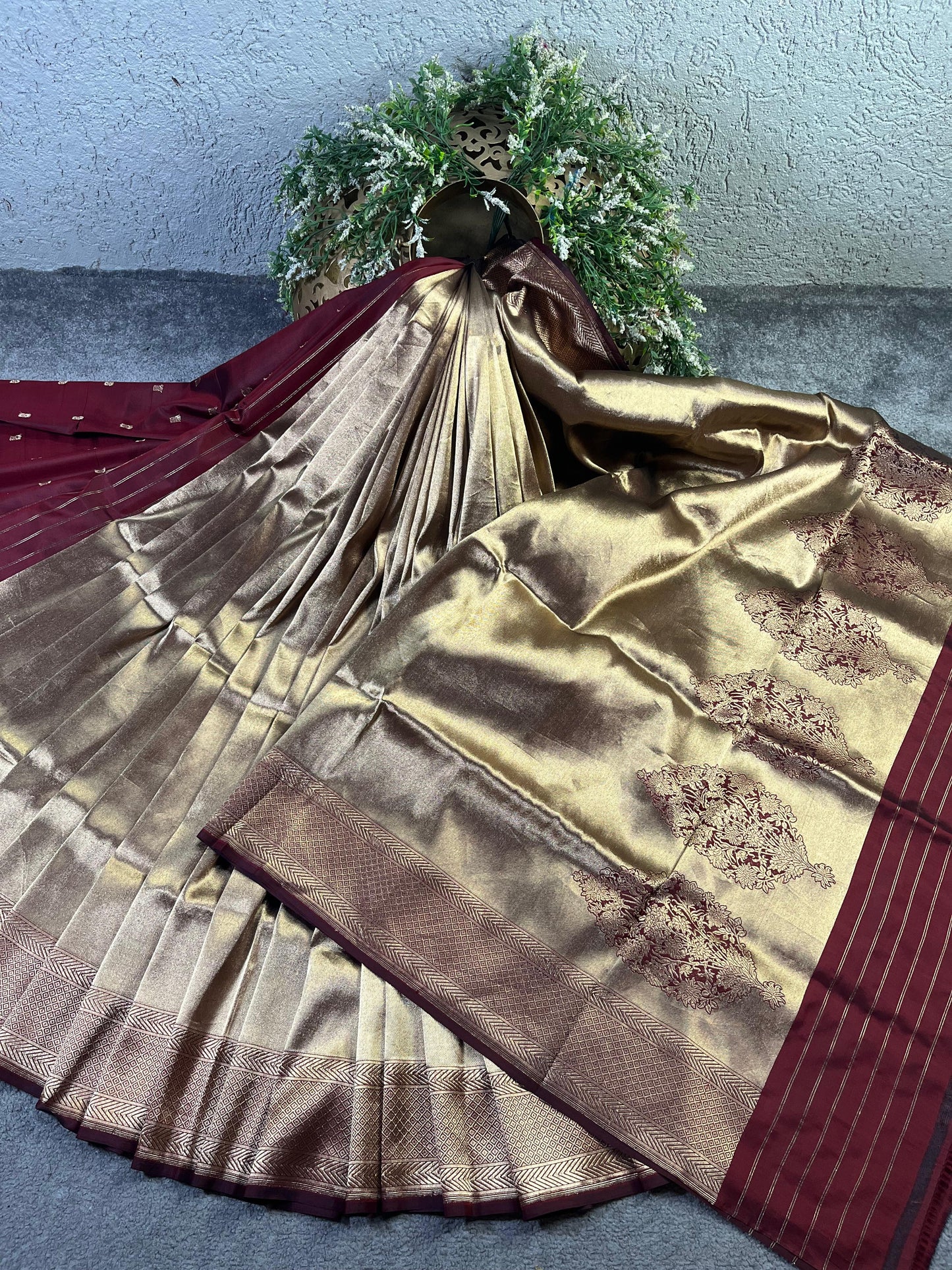 MARRON ROSE GOLD KATAN TISSUE PURE HANDLOOM BANARASI SAREE