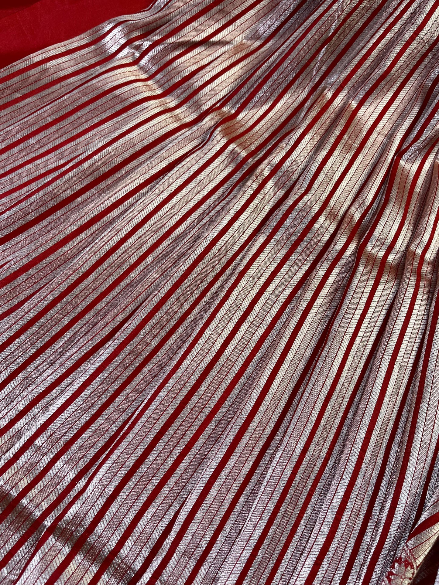 REDDISH ORANGE KATAN TISSUE PURE HANDLOOM BANARASI SAREE