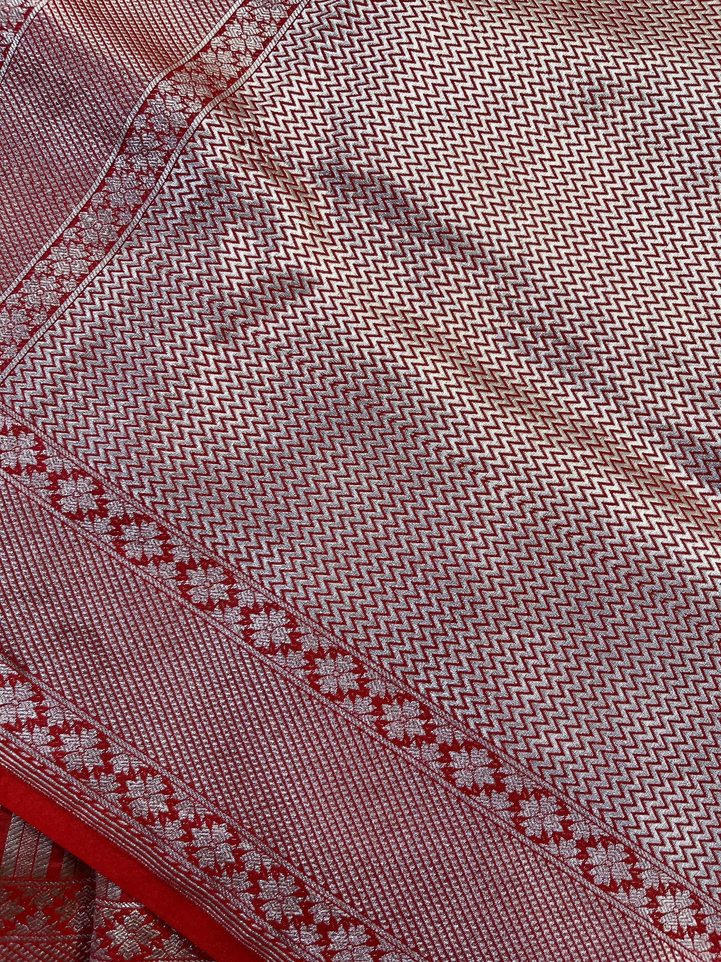 REDDISH ORANGE KATAN TISSUE PURE HANDLOOM BANARASI SAREE