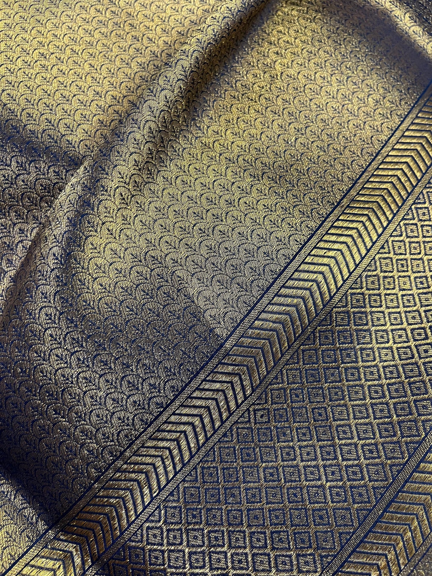 GOLD KATAN TISSUE PURE HANDLOOM BANARASI SAREE