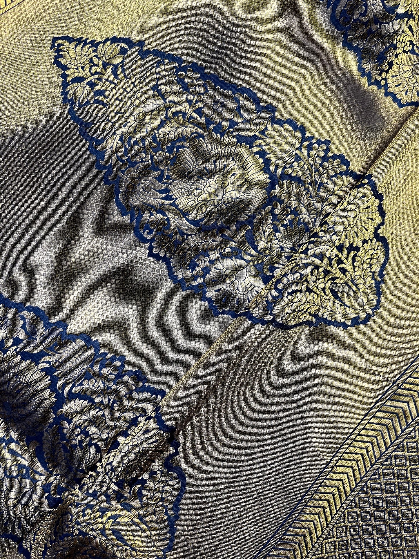 GOLD KATAN TISSUE PURE HANDLOOM BANARASI SAREE