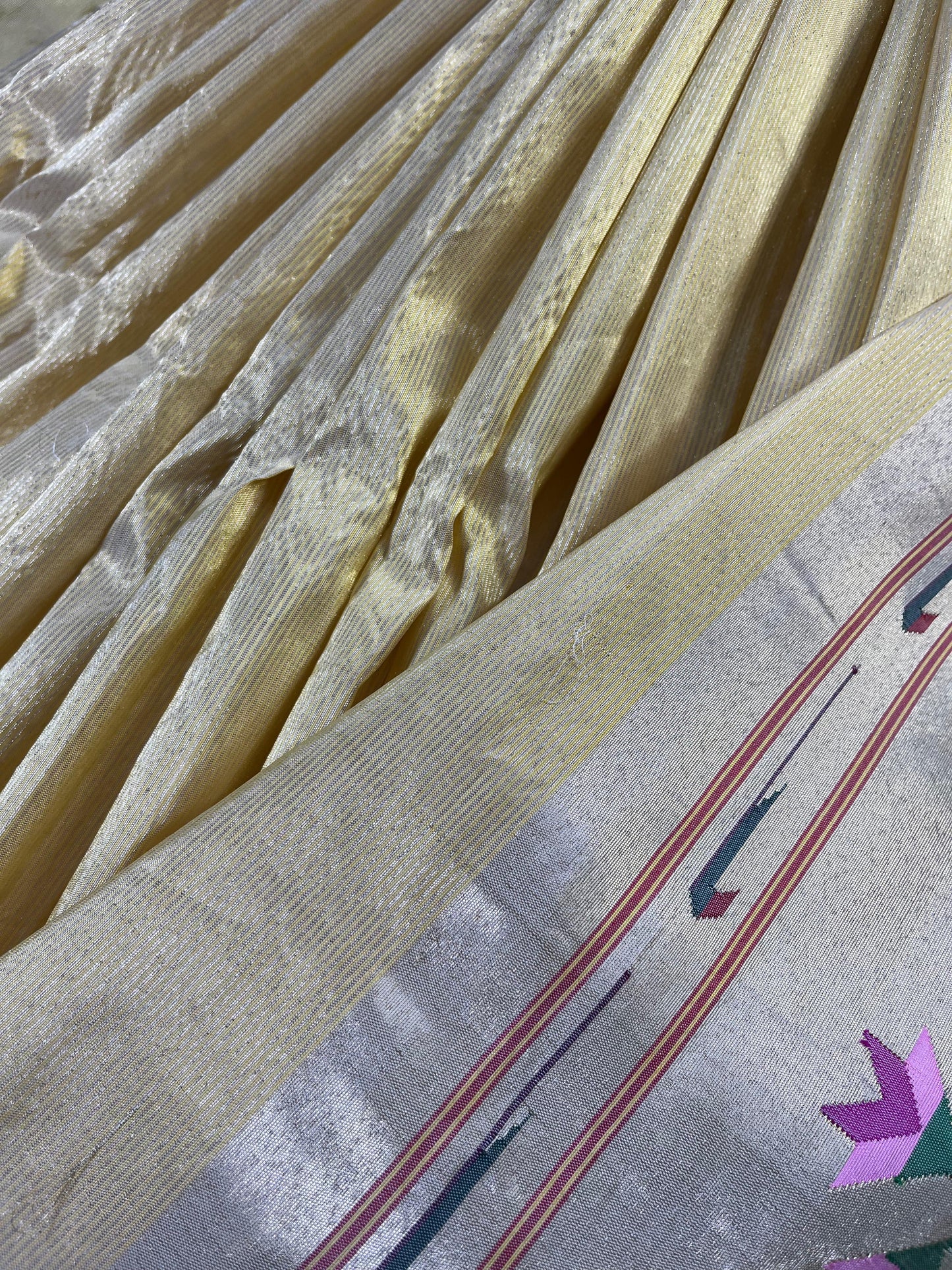 LIGHT YELLOW TISSUE PURE HANDLOOM PAITHANI SAREE
