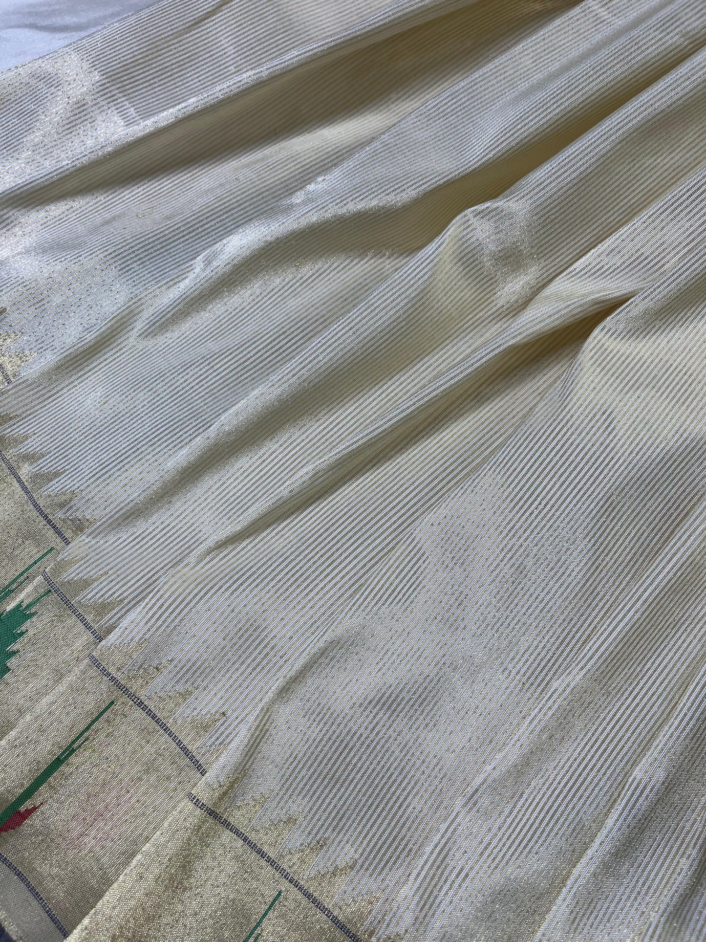 IVORY TISSUE SILK PURE HANDLOOM PAITHANI SAREE