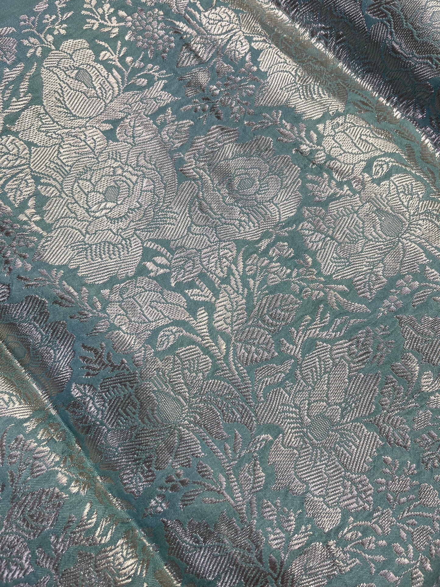 ICE BLUE DOUBLE SILK PURE HANDLOOM BANARASI SAREE