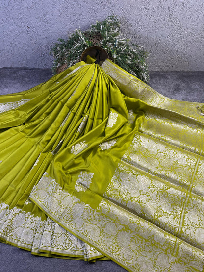 LIME GREEN DOUBLE SILK PURE HANDLOOM BANARASI SAREE