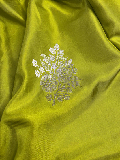 LIME GREEN DOUBLE SILK PURE HANDLOOM BANARASI SAREE